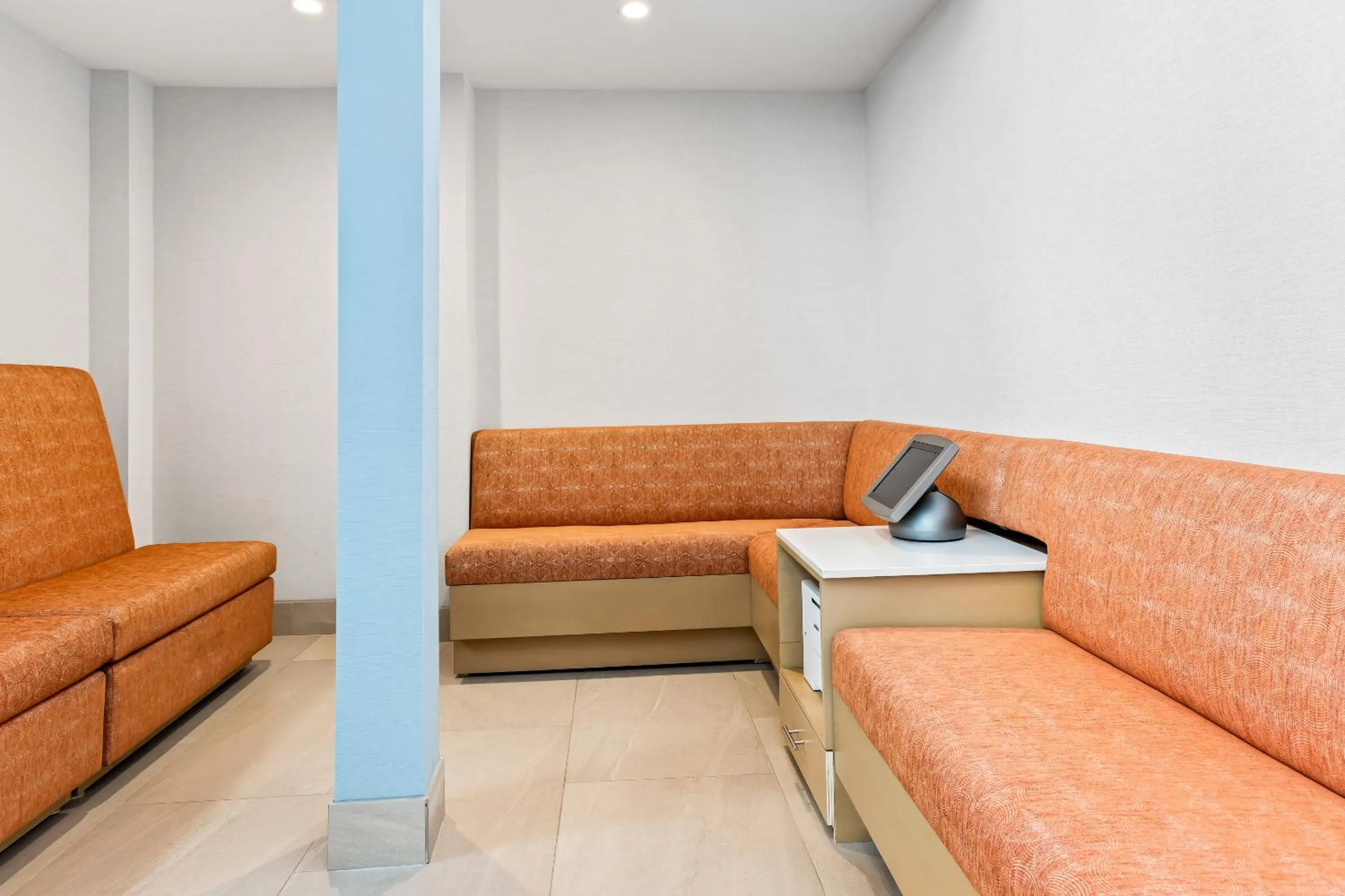 Business facilities in Hampton Inn St Ignace Lakefront Mackinac