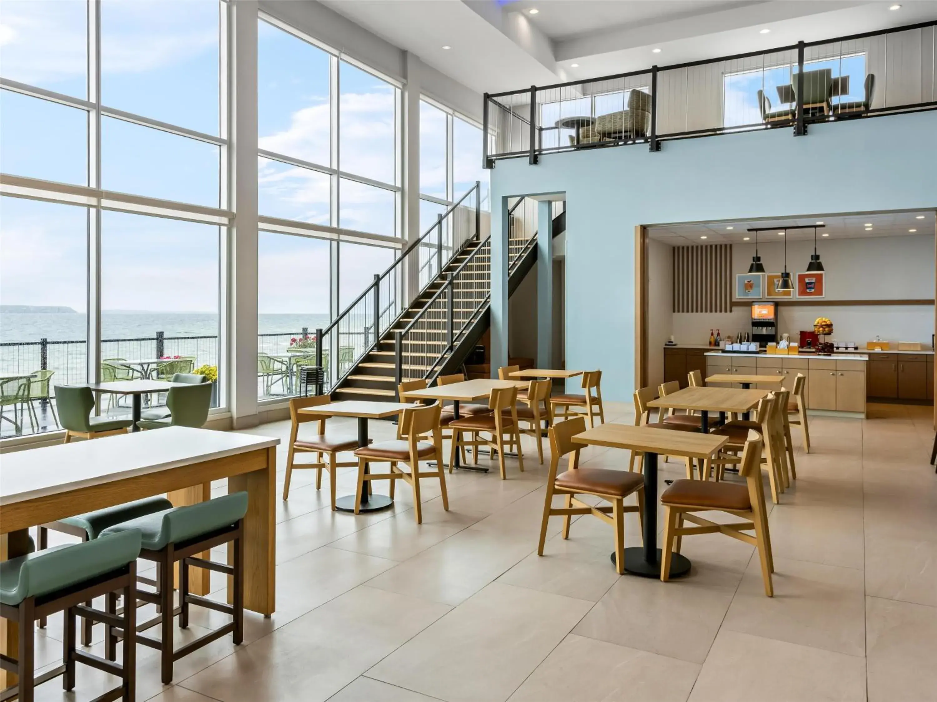 Breakfast in Hampton Inn St Ignace Lakefront Mackinac Breakfast in Hampton Inn St Ignace Lakefront Mackinac