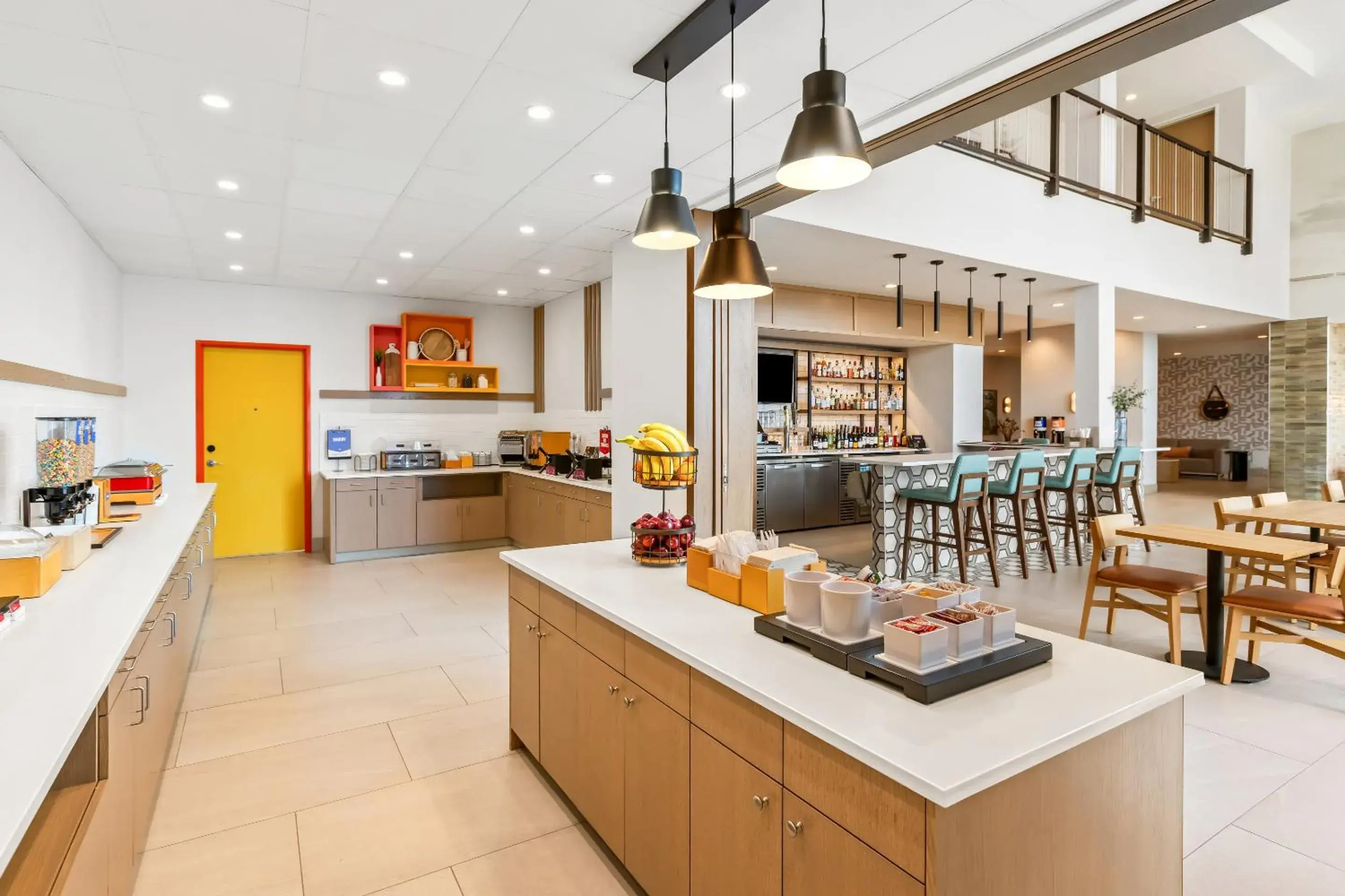 Breakfast in Hampton Inn St Ignace Lakefront Mackinac Breakfast in Hampton Inn St Ignace Lakefront Mackinac