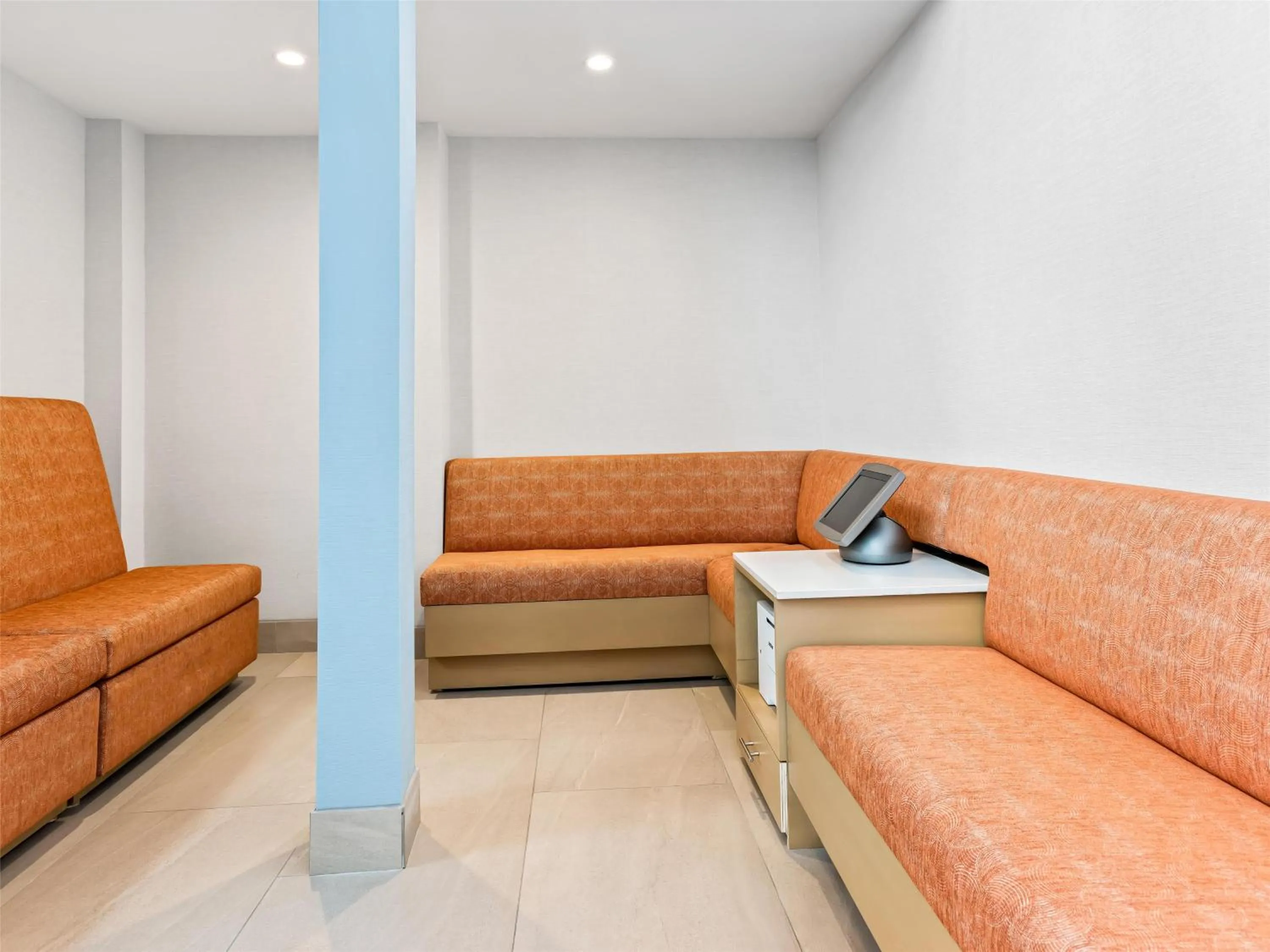 Business facilities in Hampton Inn St Ignace Lakefront Mackinac