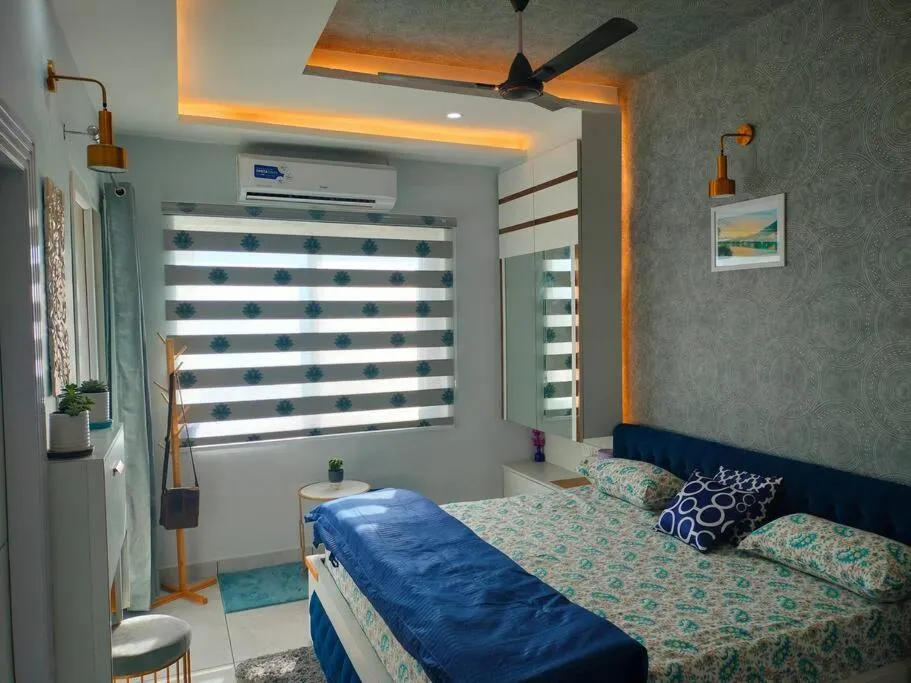 Bed in Blue Heart Home by the Ganges - Cosy 1Bhk-Veerbhadra