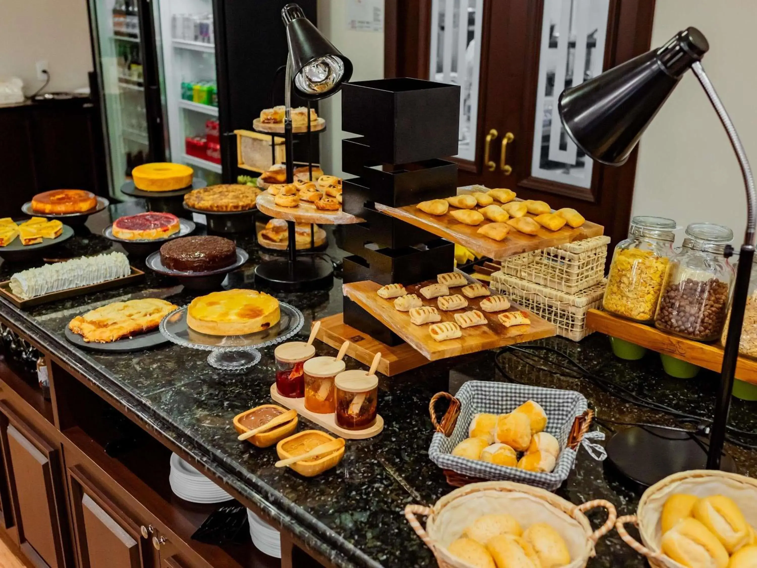 Breakfast in Mercure Jaragua do Sul Breakfast in Mercure Jaragua do Sul