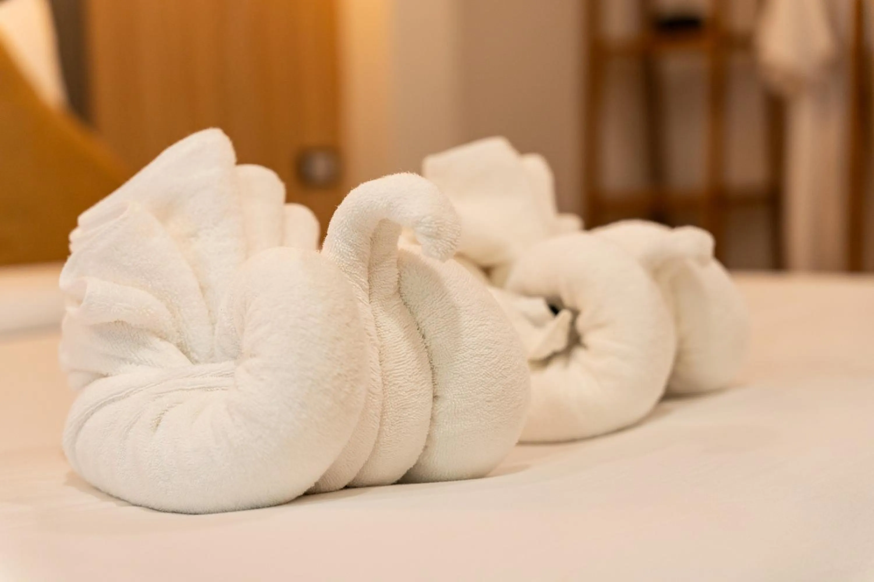 towels, Bed in Inthada At Mae Kampong