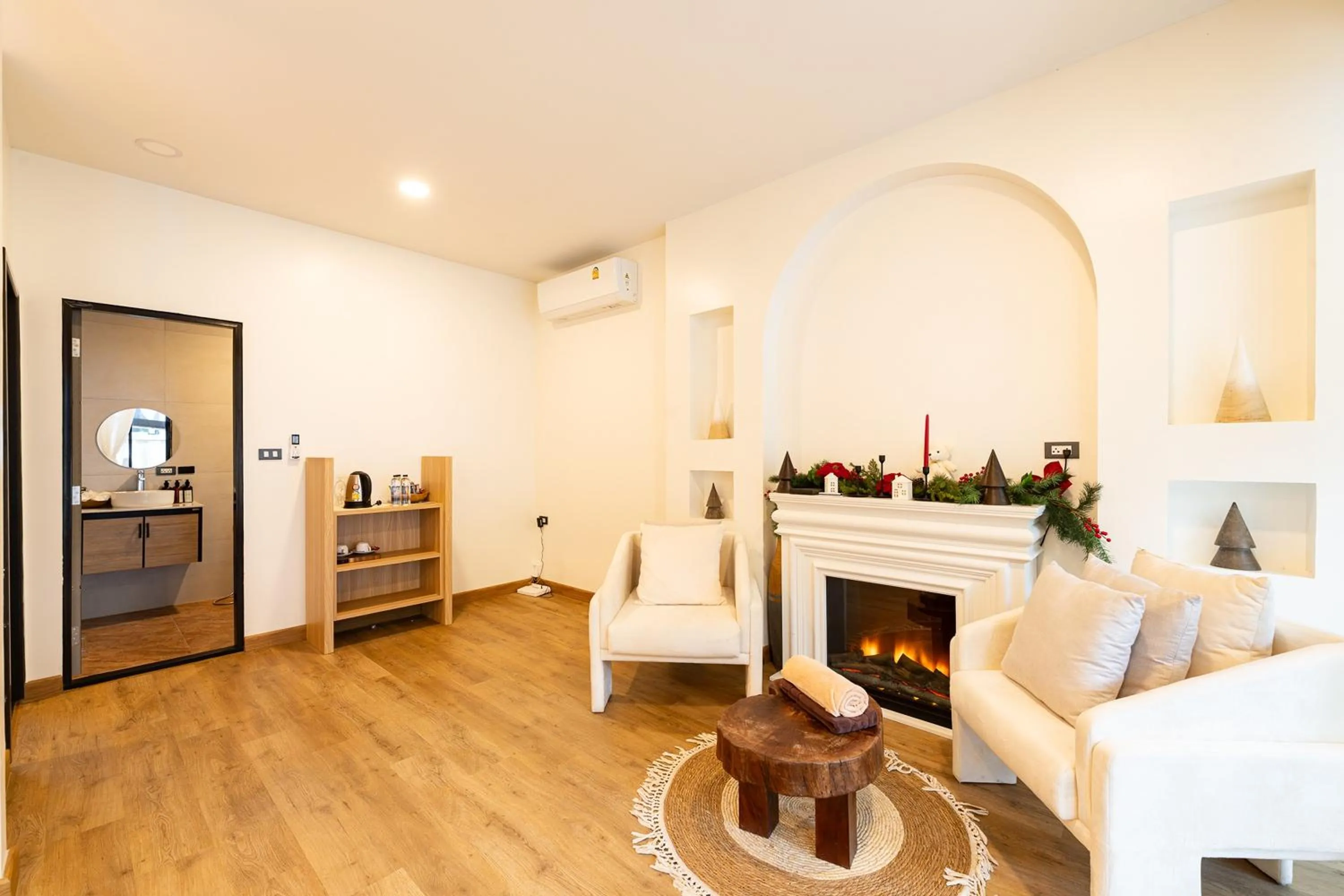 Bedroom in Inthada At Mae Kampong