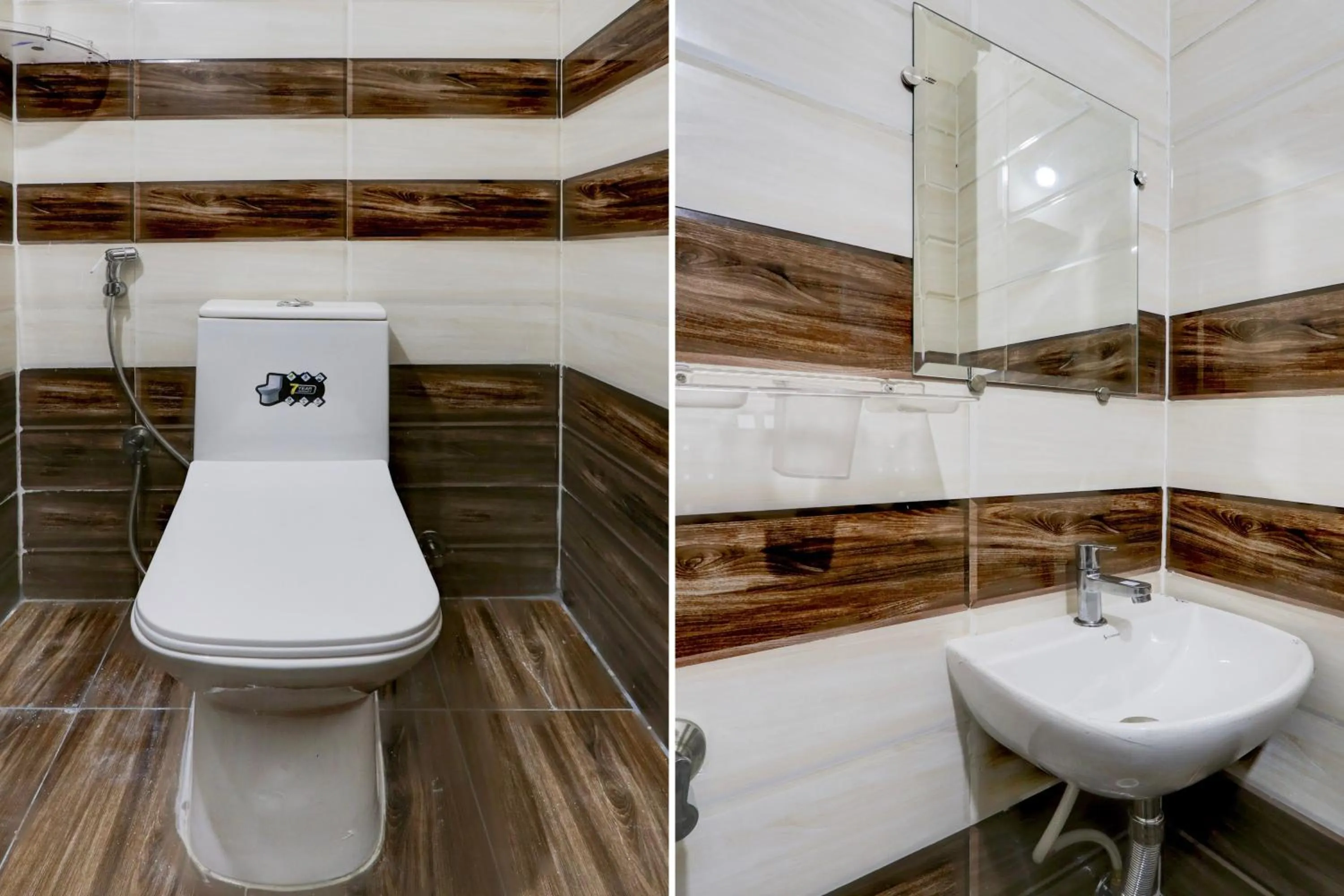 Bathroom in Super Townhouse Nanak Ram Guda Near WaveRock SEZ