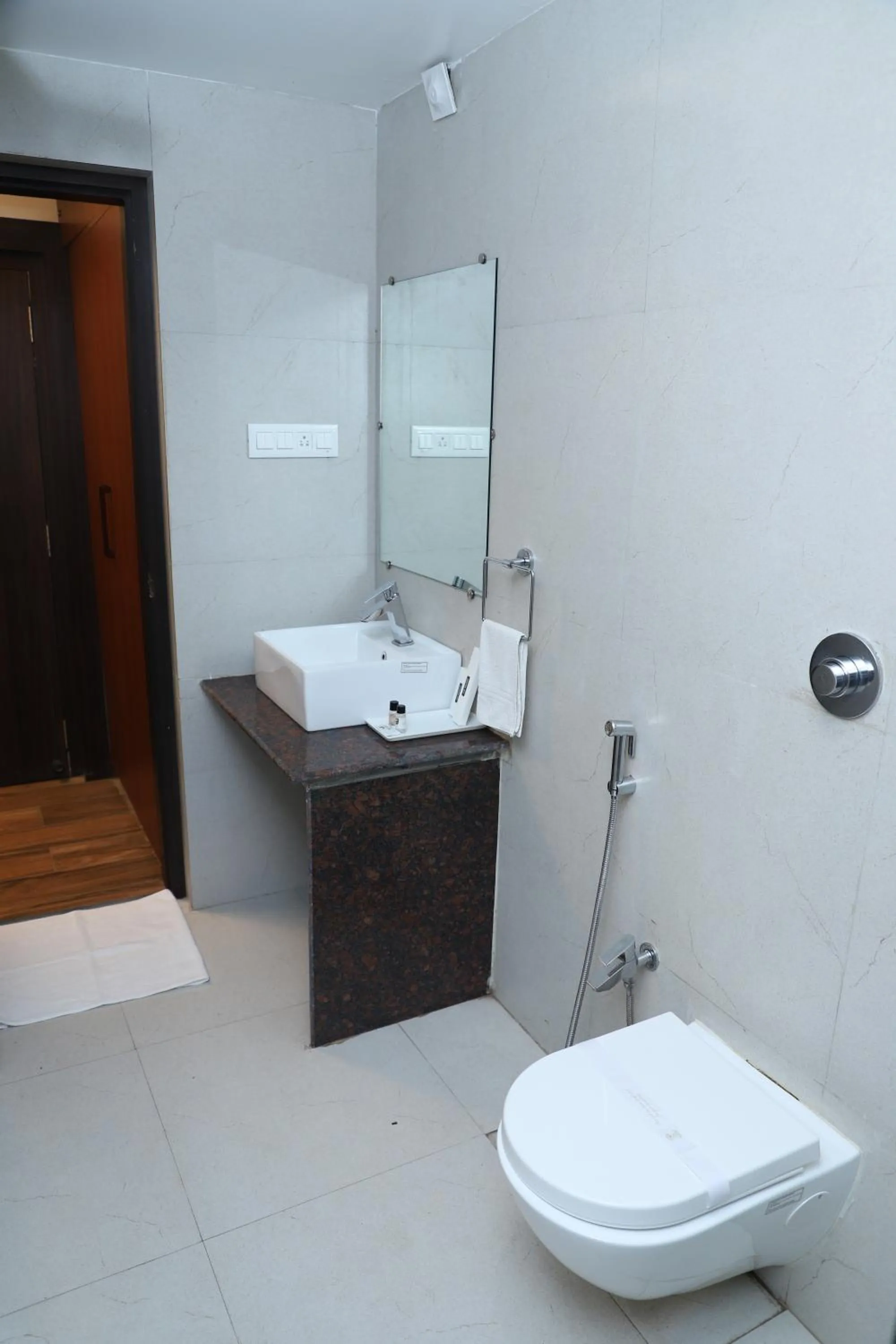 Bathroom in Hotel Sidh Vedantha