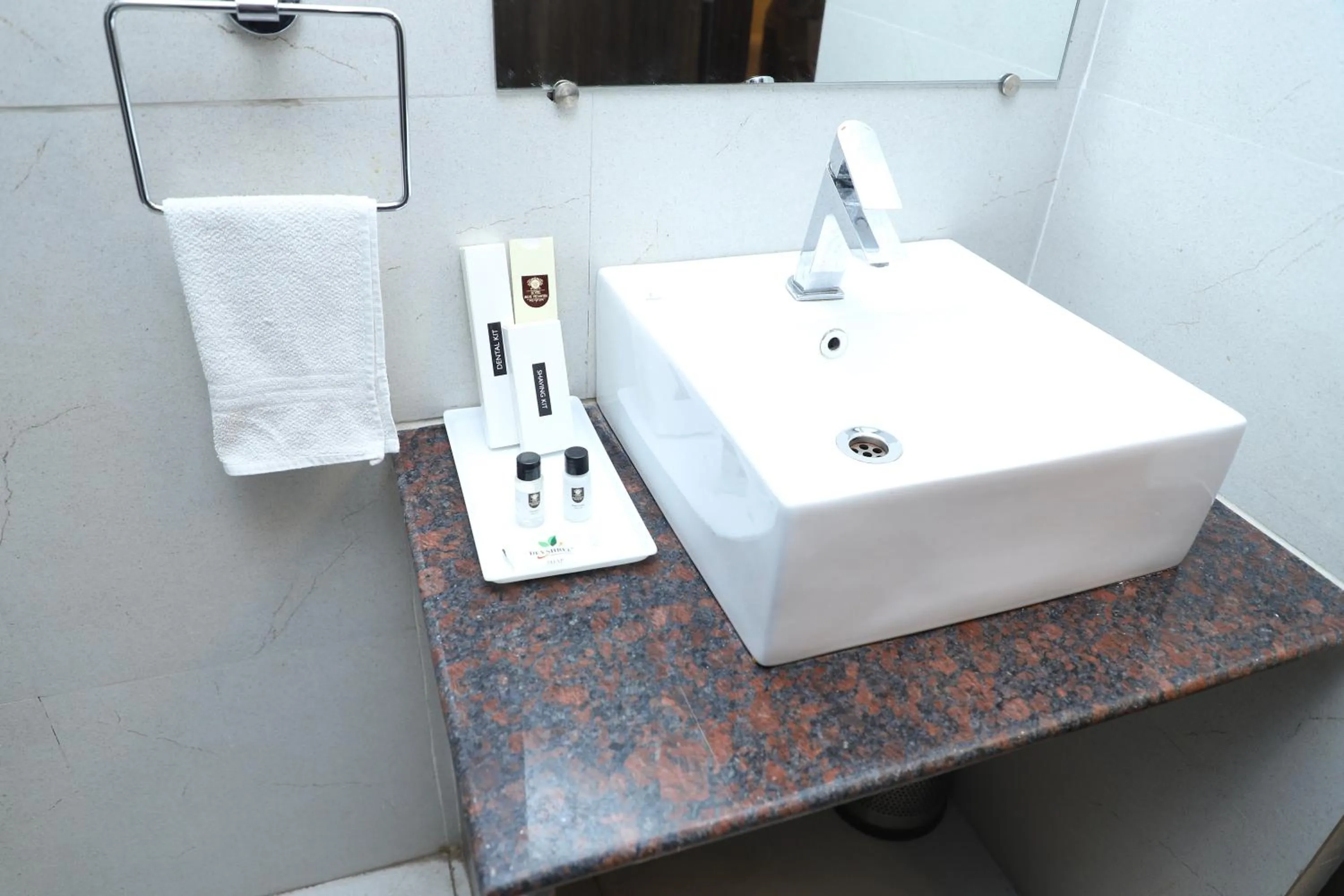 Bathroom in Hotel Sidh Vedantha