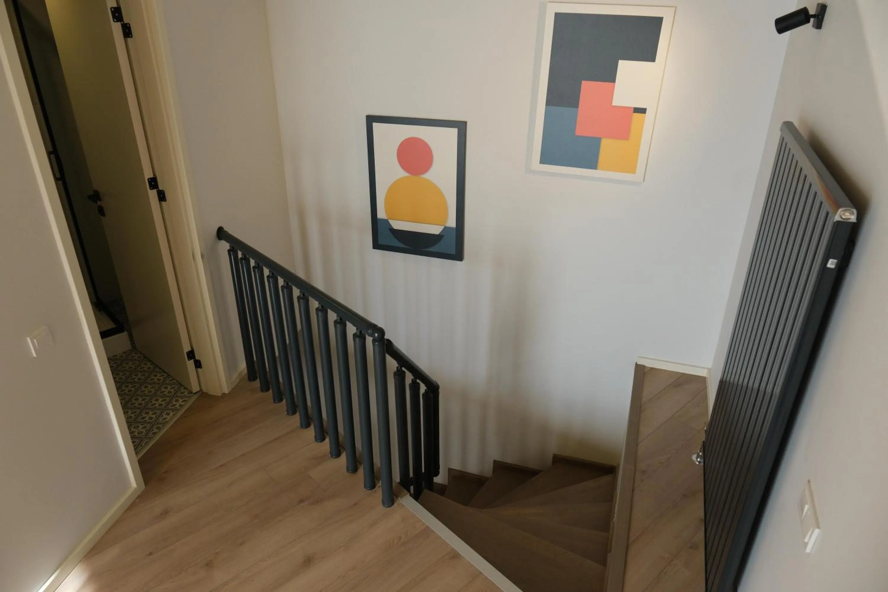 Photo of the whole room in Bird Nest Suites