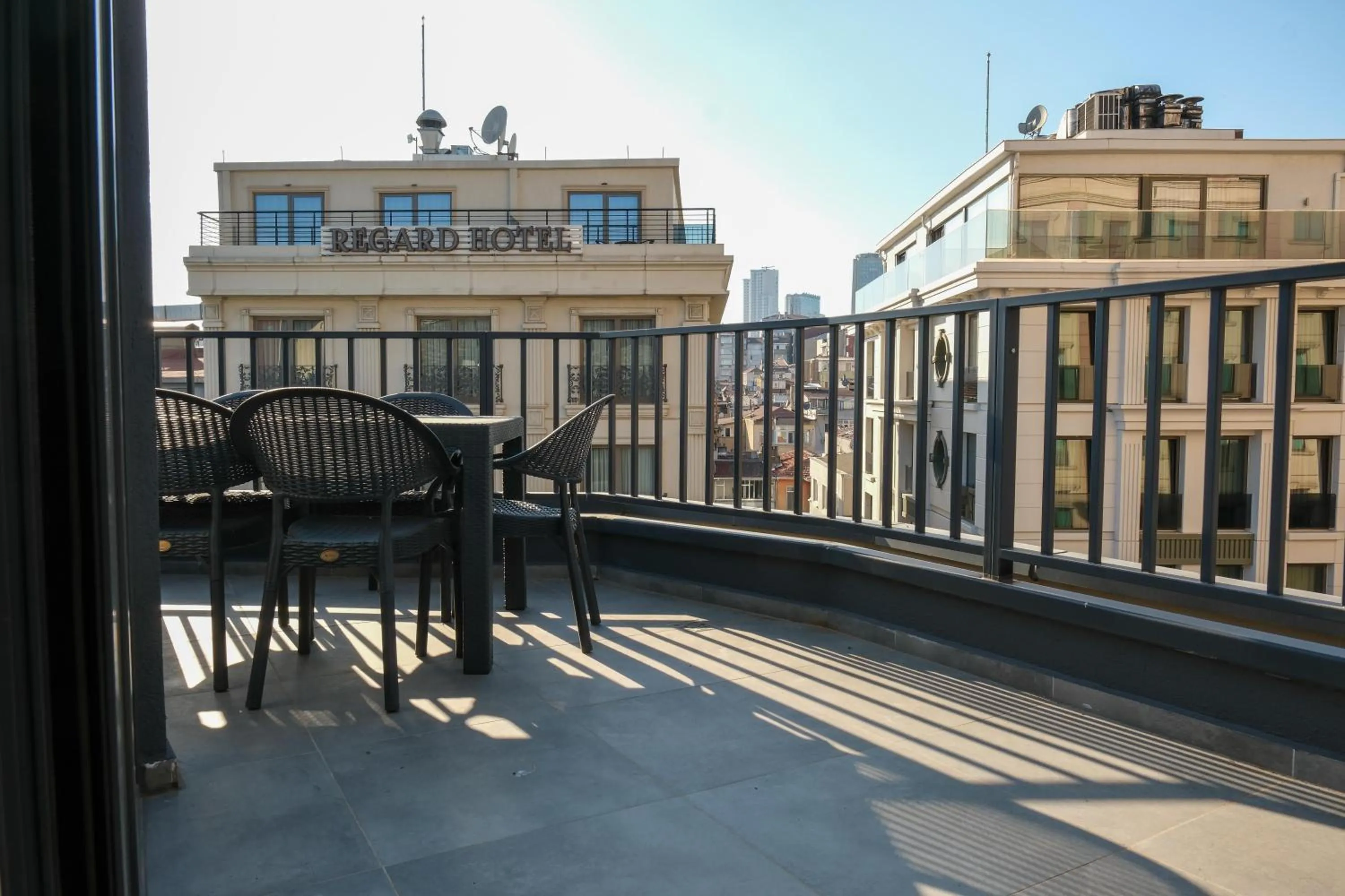 Balcony/Terrace in Bird Nest Suites