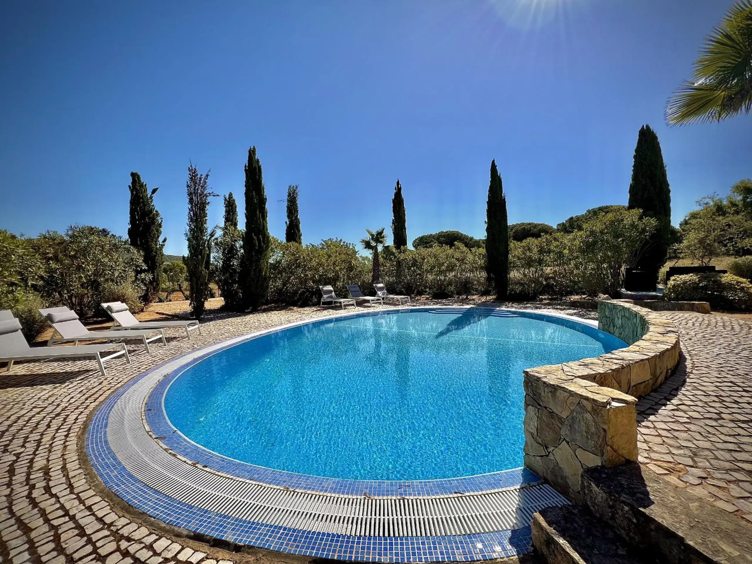 Quarteira Premium Villa With Pool by Homing Quarteira Premium Villa With Pool by Homing