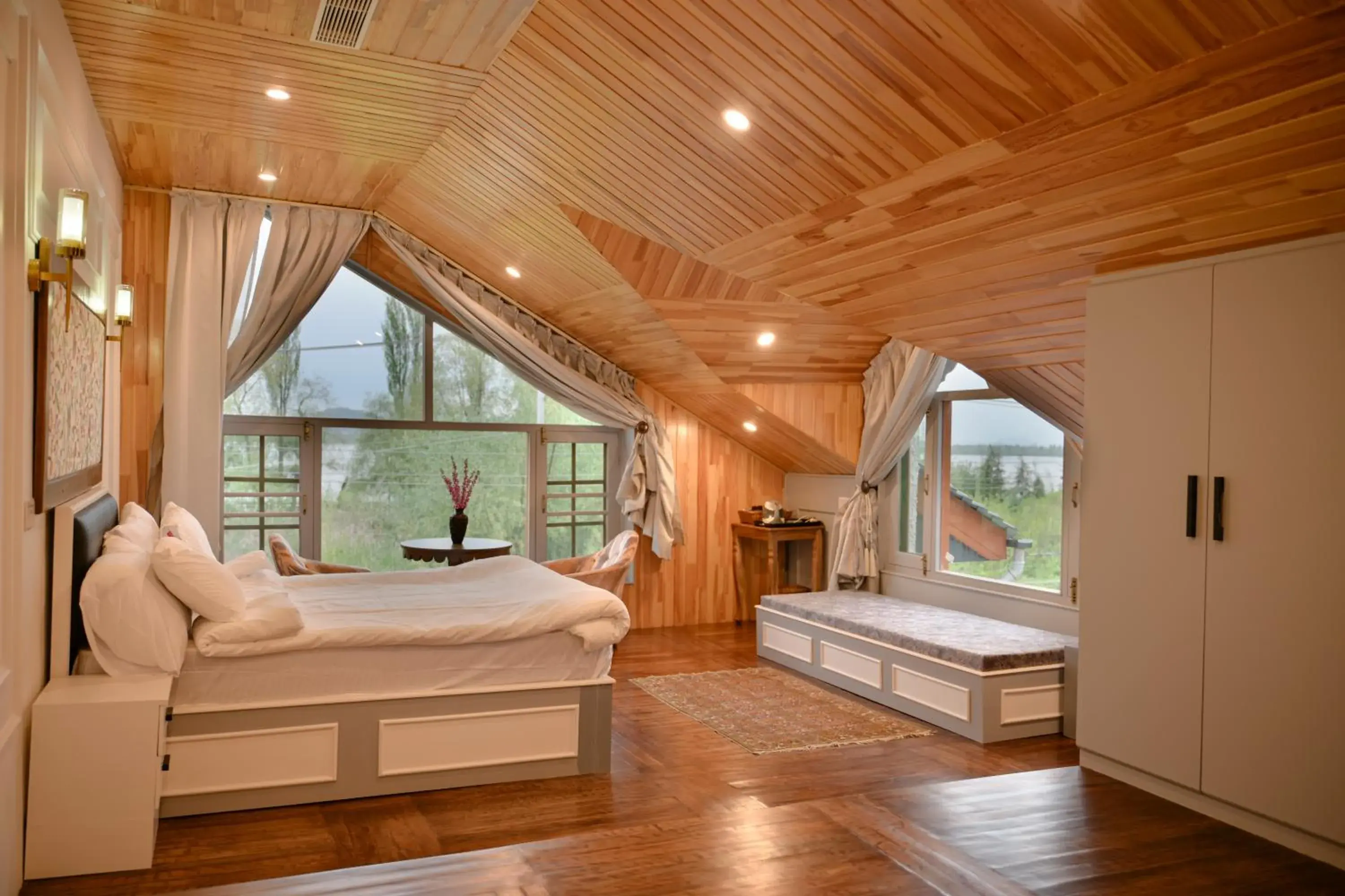 Tree of Life Lakeside Cottage, Srinagar Tree of Life Lakeside Cottage, Srinagar