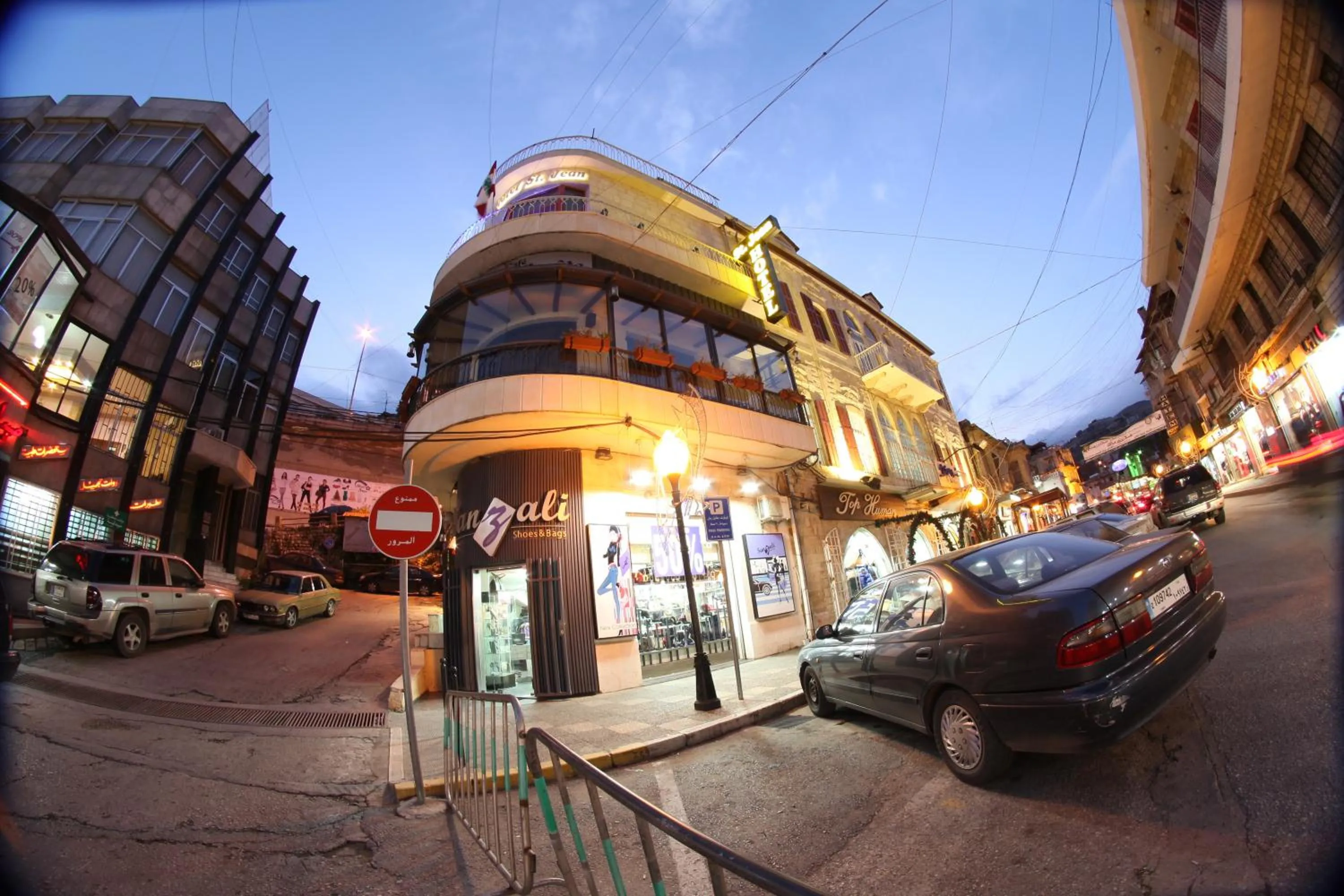 Neighbourhood in Hotel St Jean