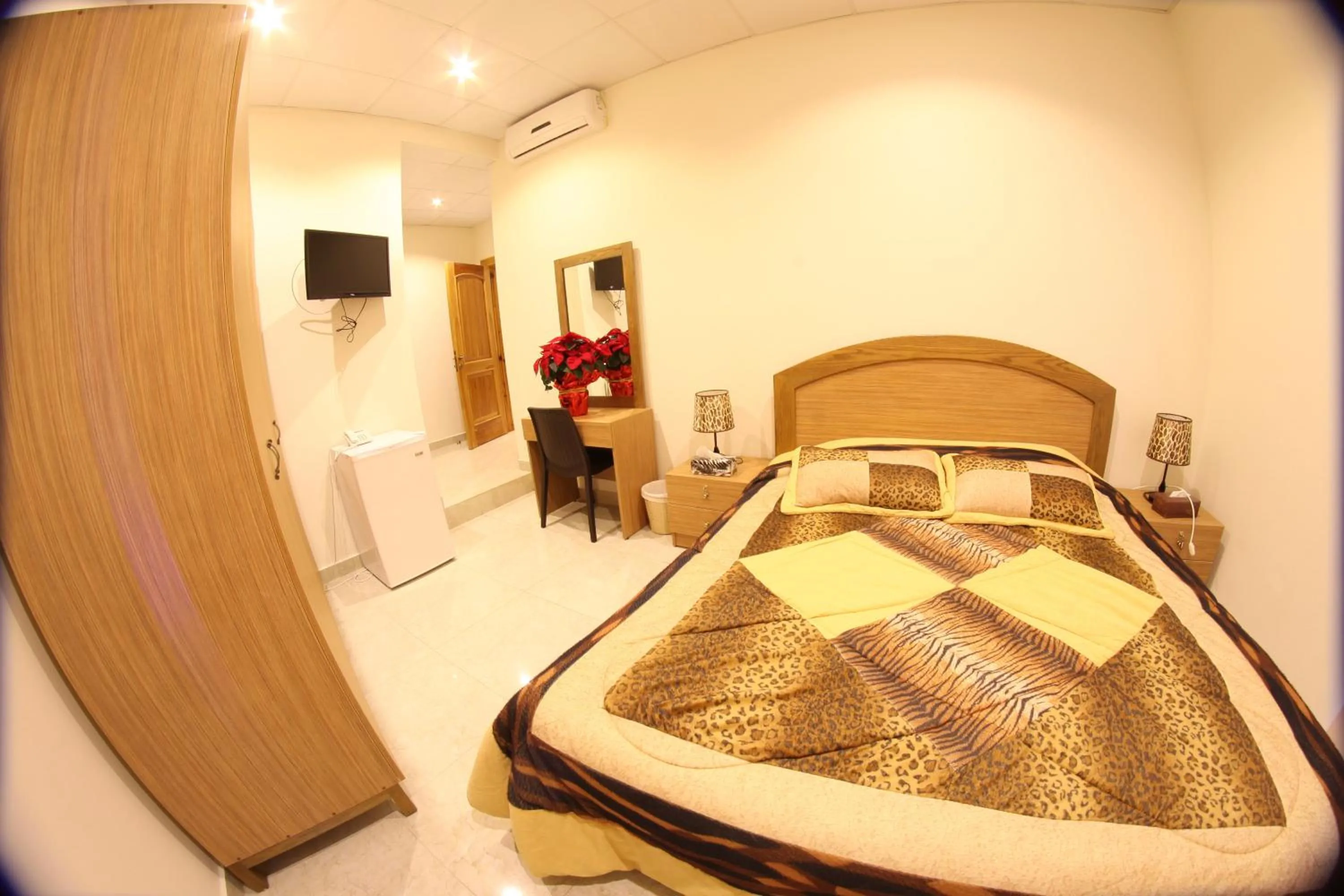 Photo of the whole room, Bed in Hotel St Jean