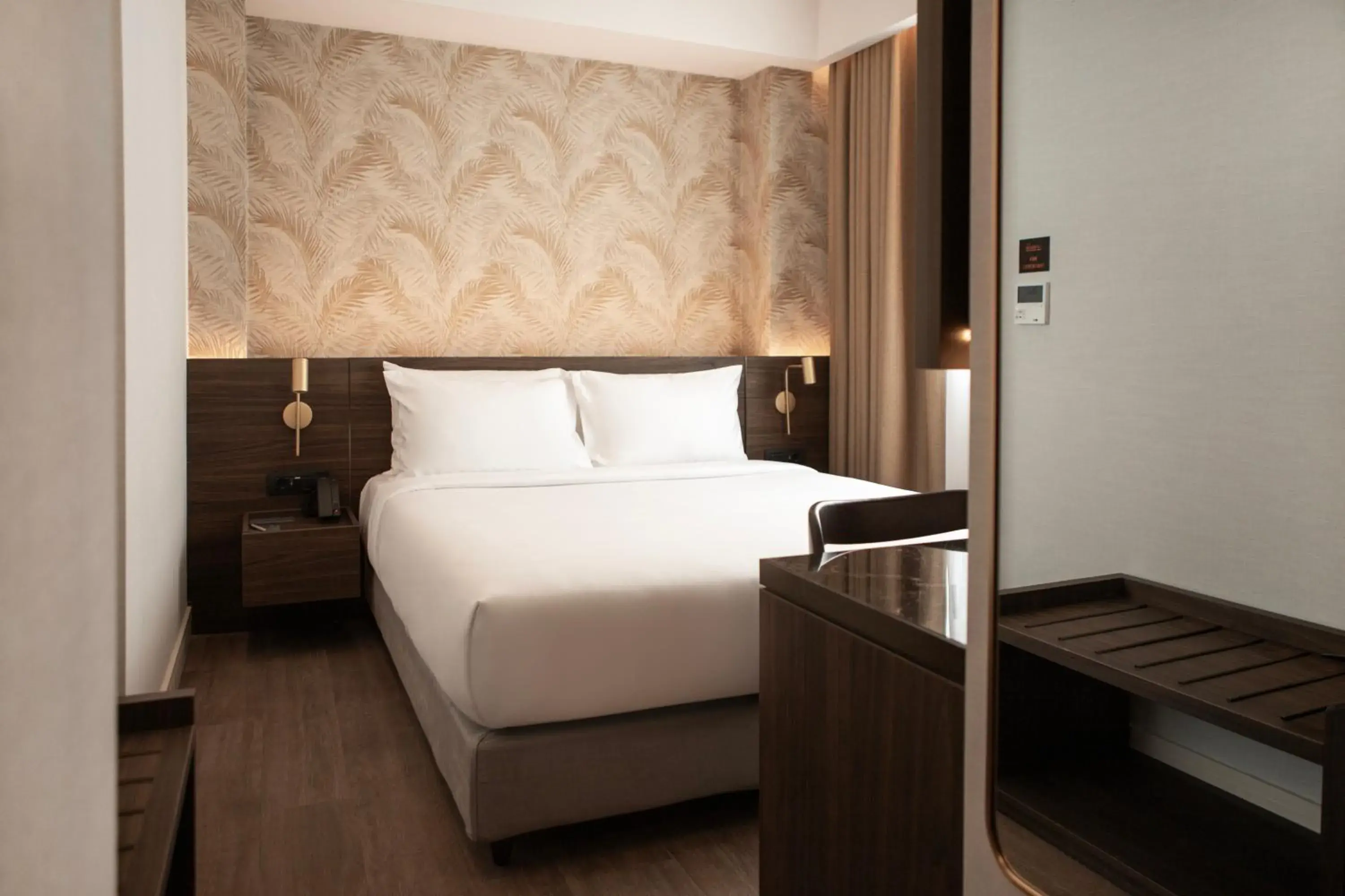 Economy Double Room in Luwian Athens Boutique Hotel Economy Double Room in Luwian Athens Boutique Hotel