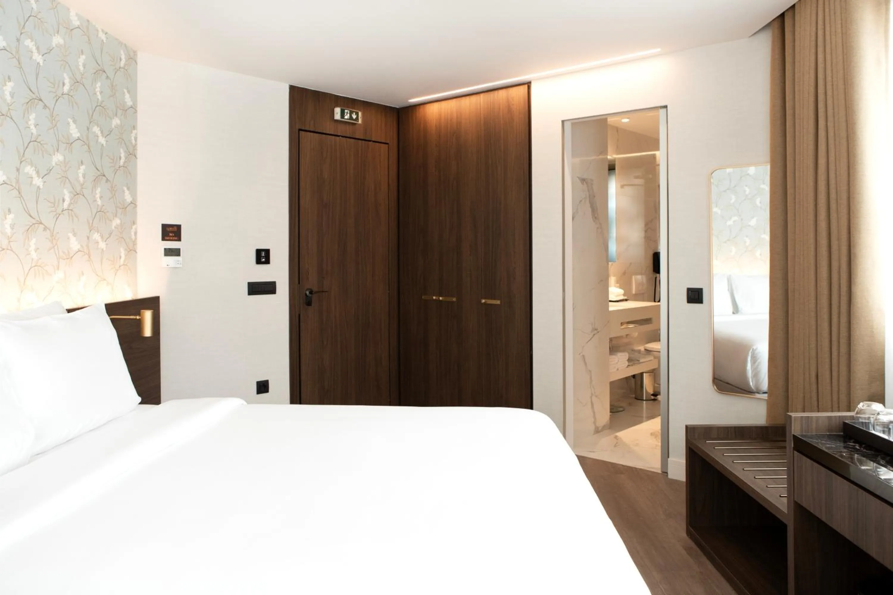 Bedroom, Bed in Luwian Athens Boutique Hotel