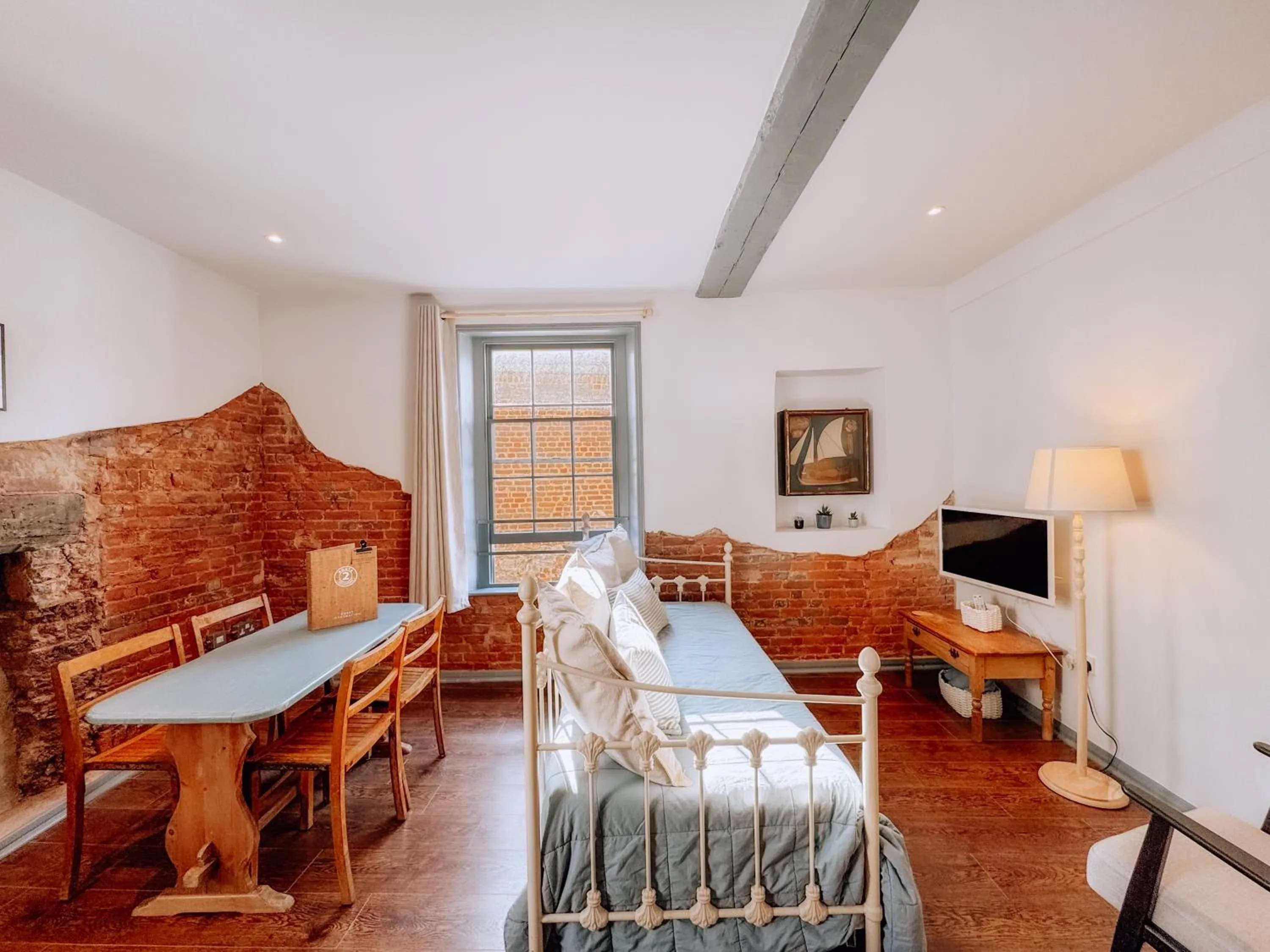 Route 2 Apartments