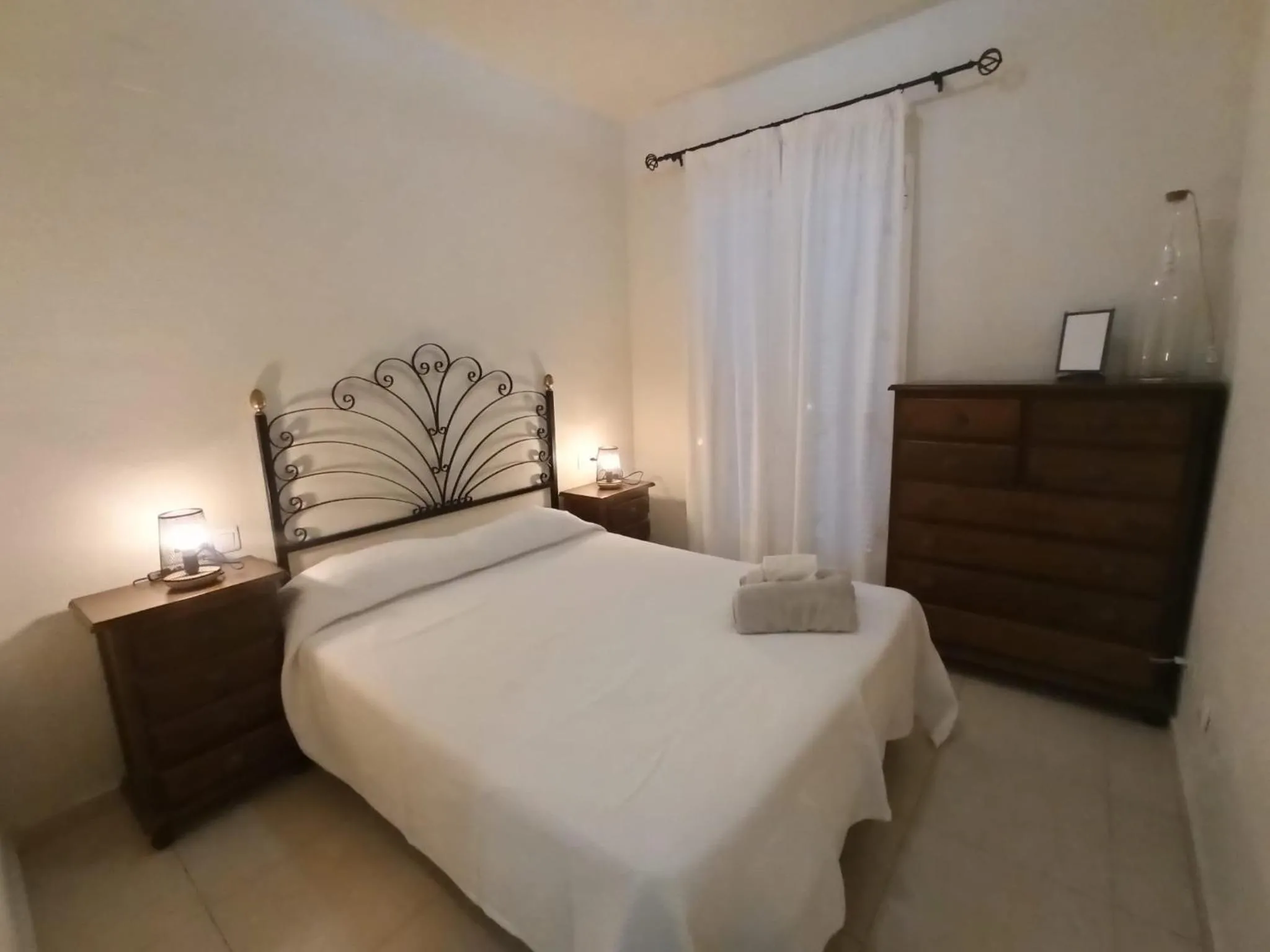 Bed in Edificio Cardenio by SIT ISLA CANELA