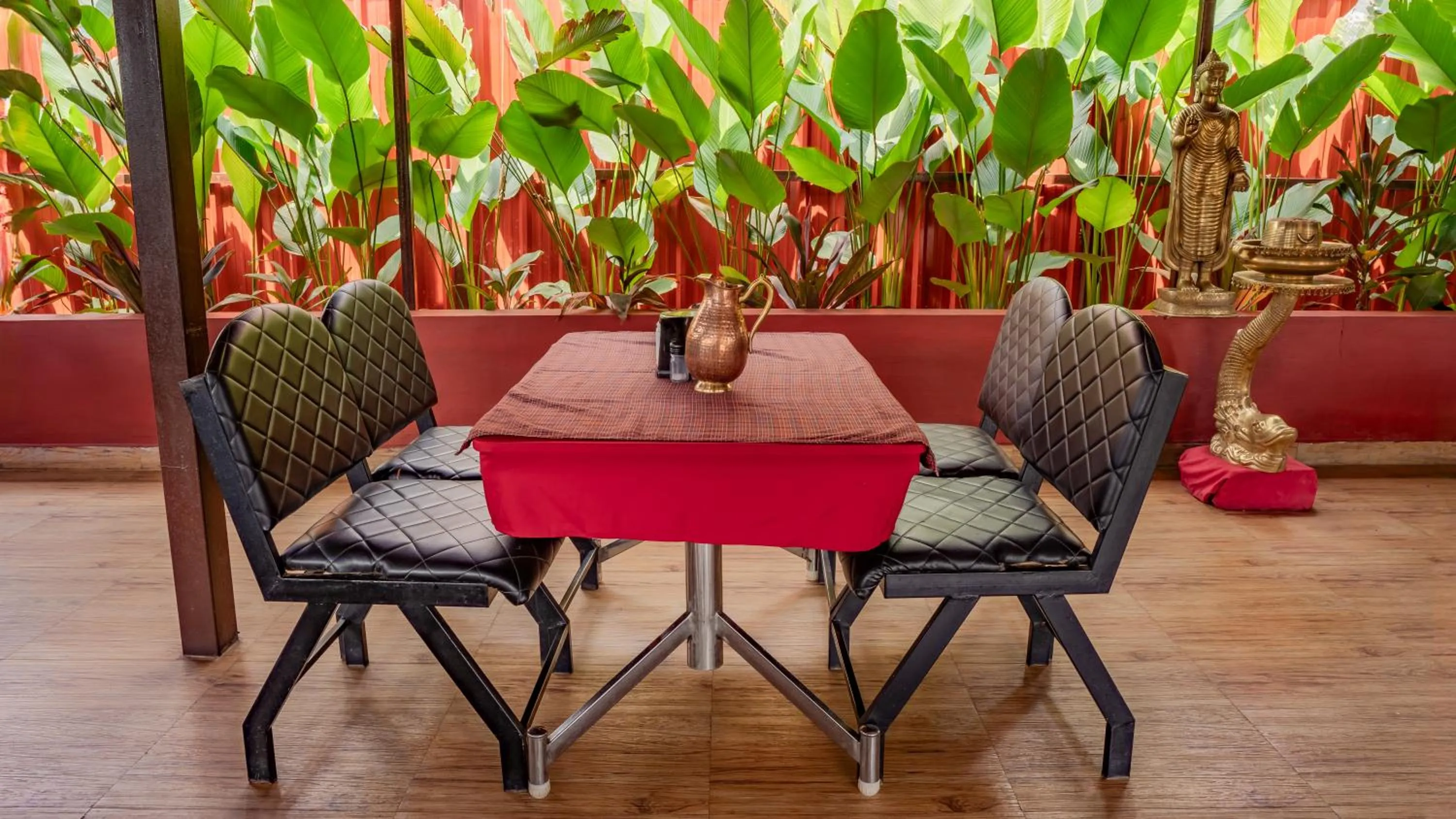 Restaurant/places to eat in Poojaris Nirantara - Mysuru