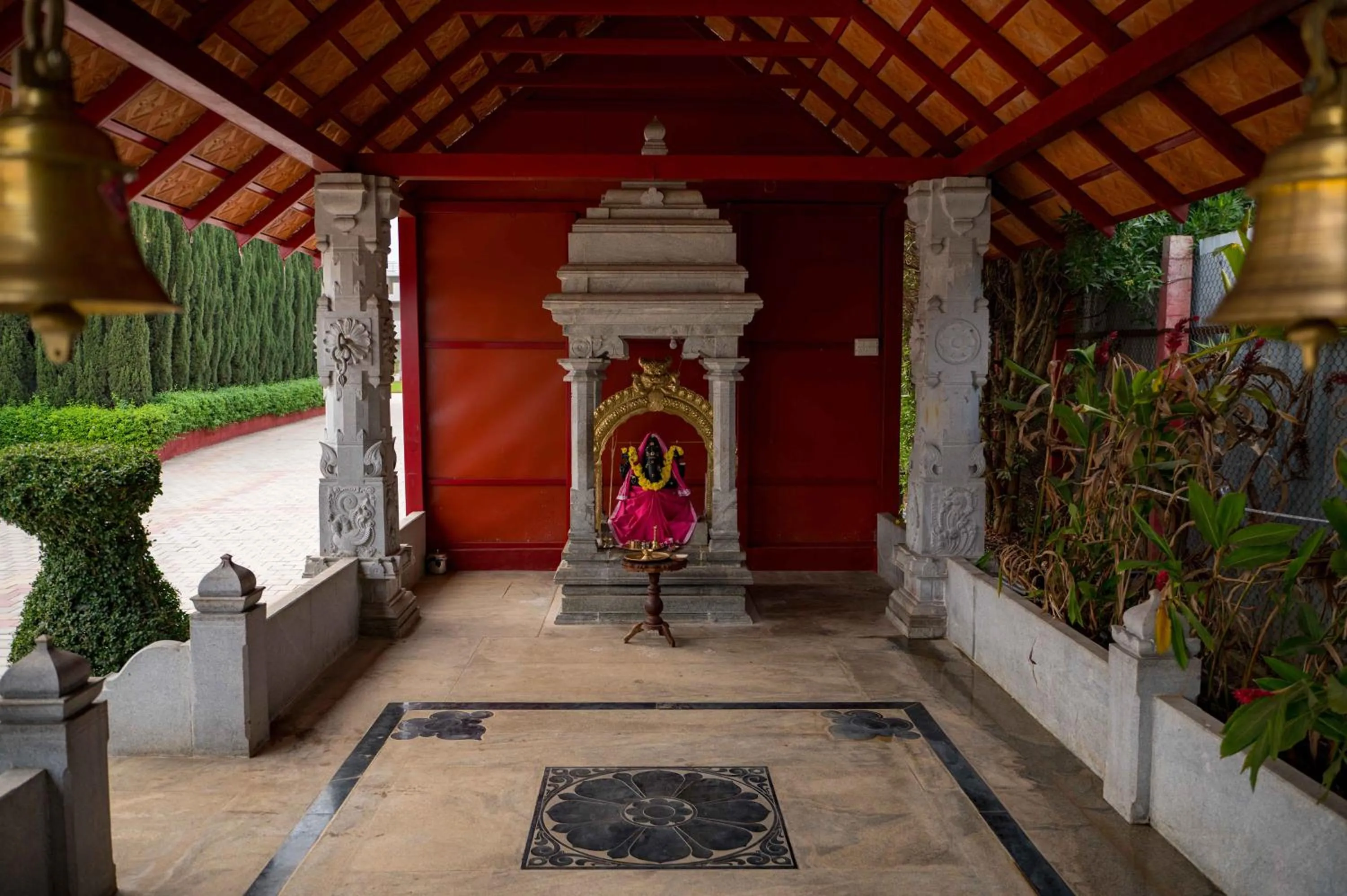 Facade/entrance in Poojaris Nirantara - Mysuru