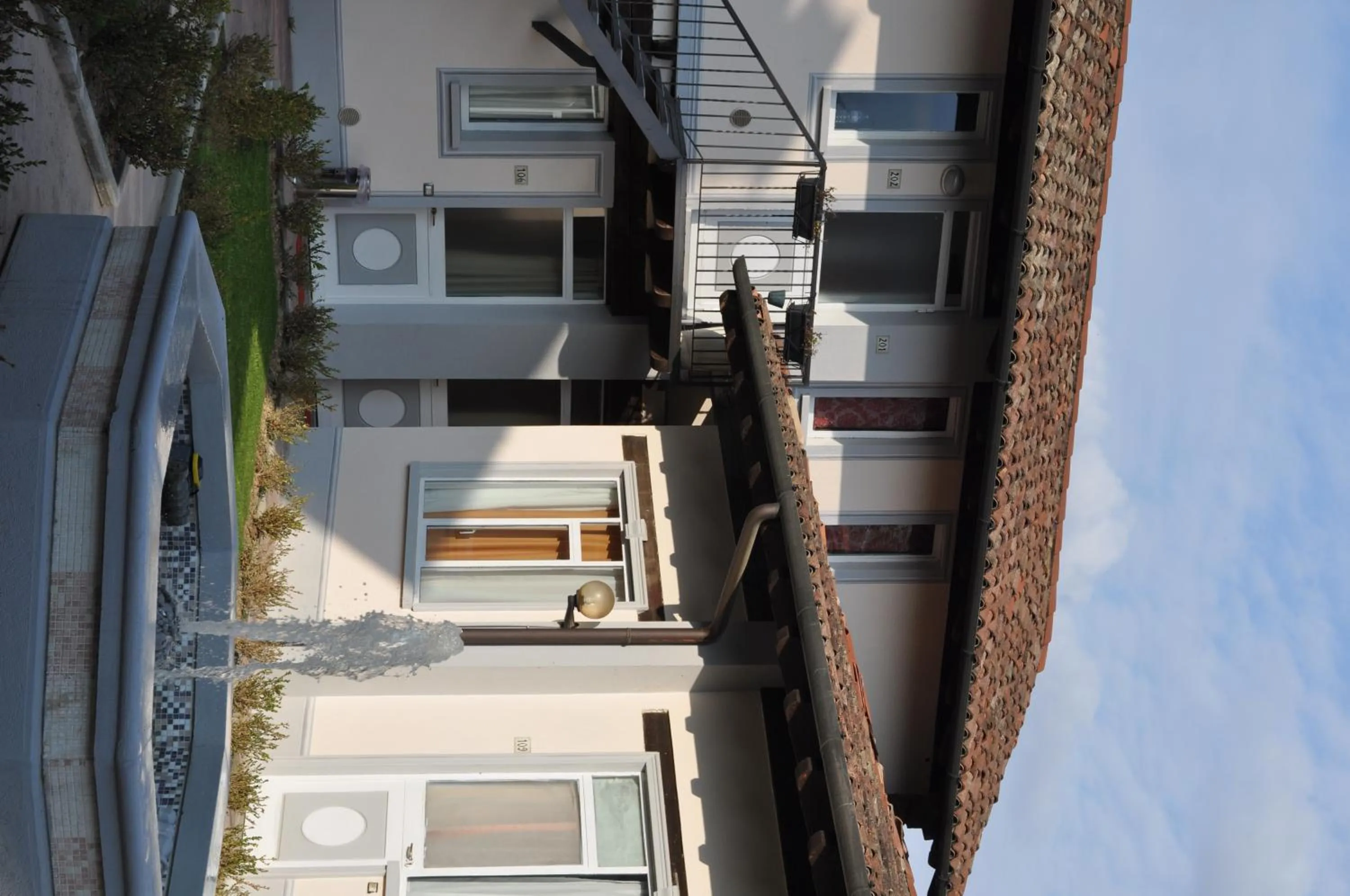 Facade/entrance in Le Residenze del Tenore