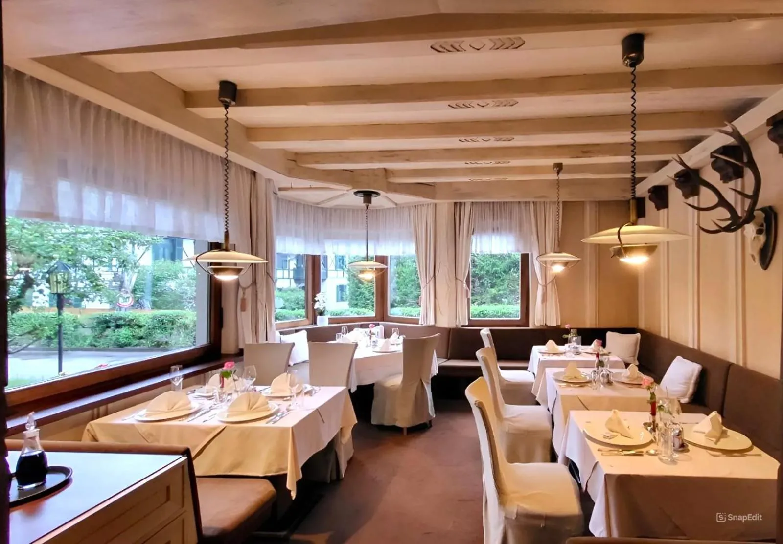 Restaurant/places to eat in Hotel Batzenhäusl