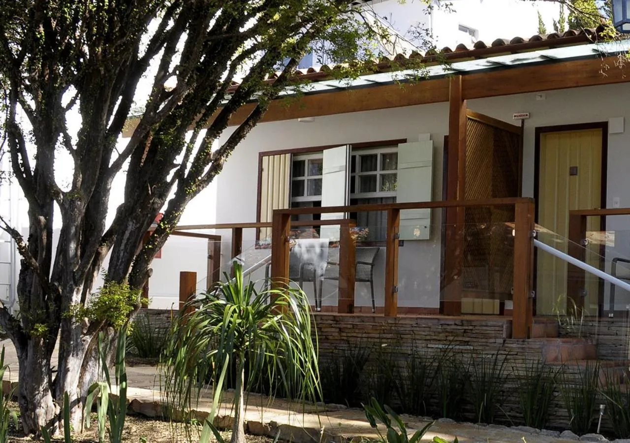 Property building in Pouso da Chica