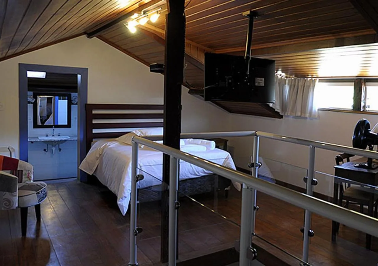 Photo of the whole room, Bed in Pouso da Chica