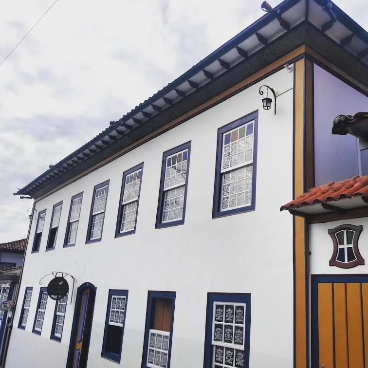 Facade/entrance in Pouso da Chica