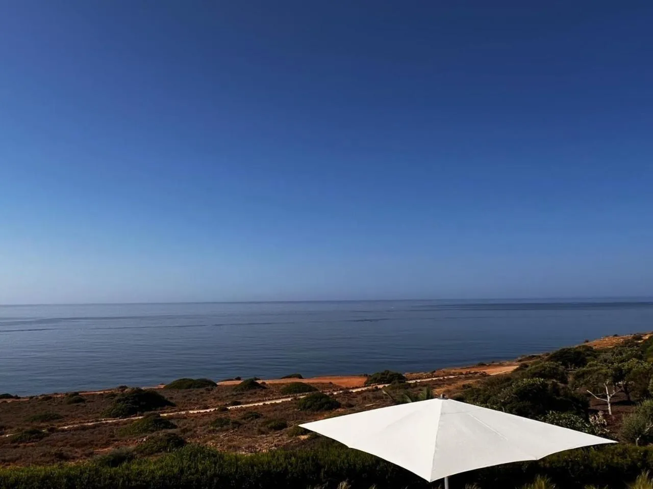 Day in Casa Pôr do Sal - Boutique Guesthouse with Heated Pool & Sea Views
