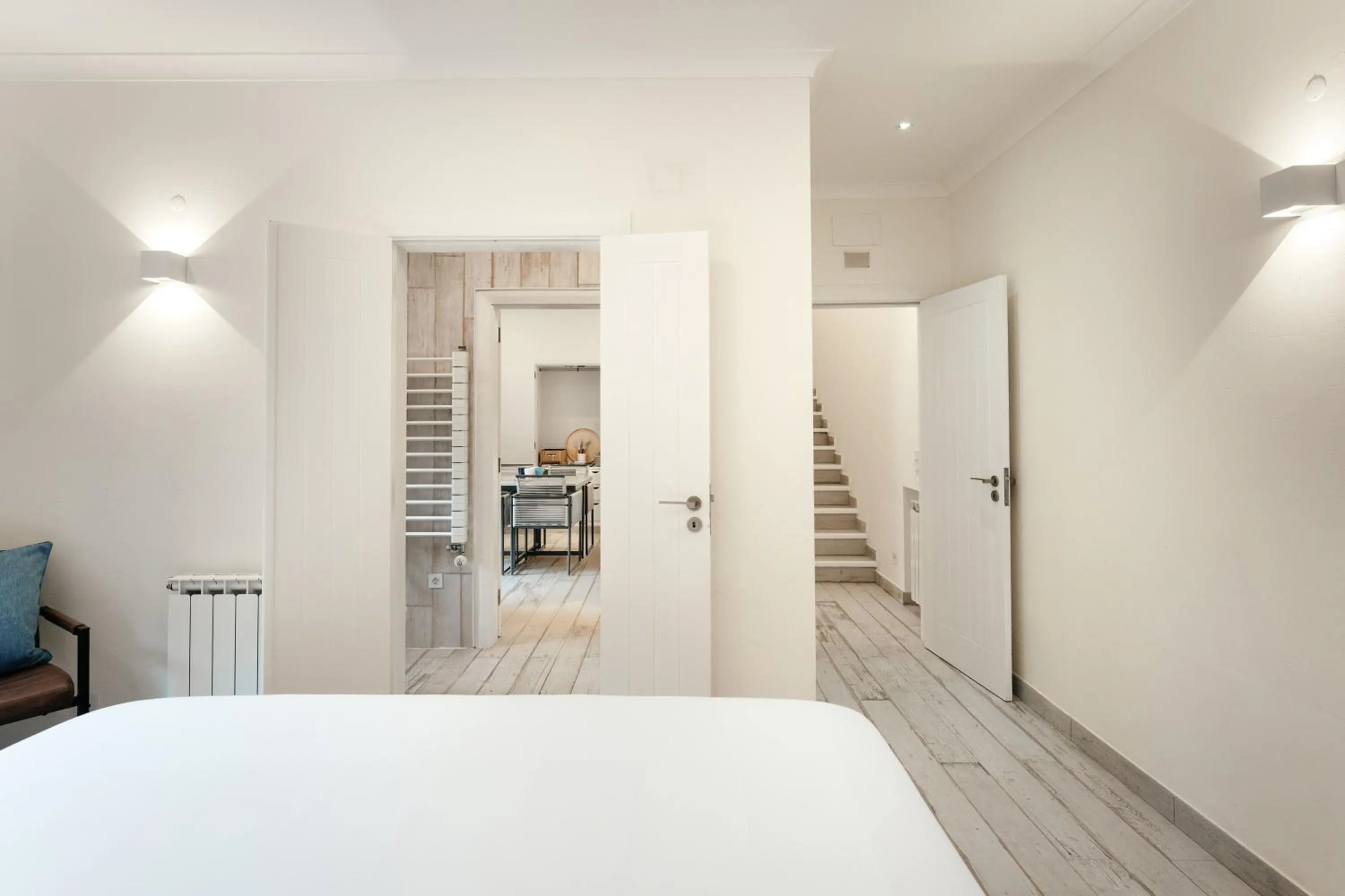 Living room, Bed in Casa Pôr do Sal - Boutique Guesthouse with Heated Pool & Sea Views
