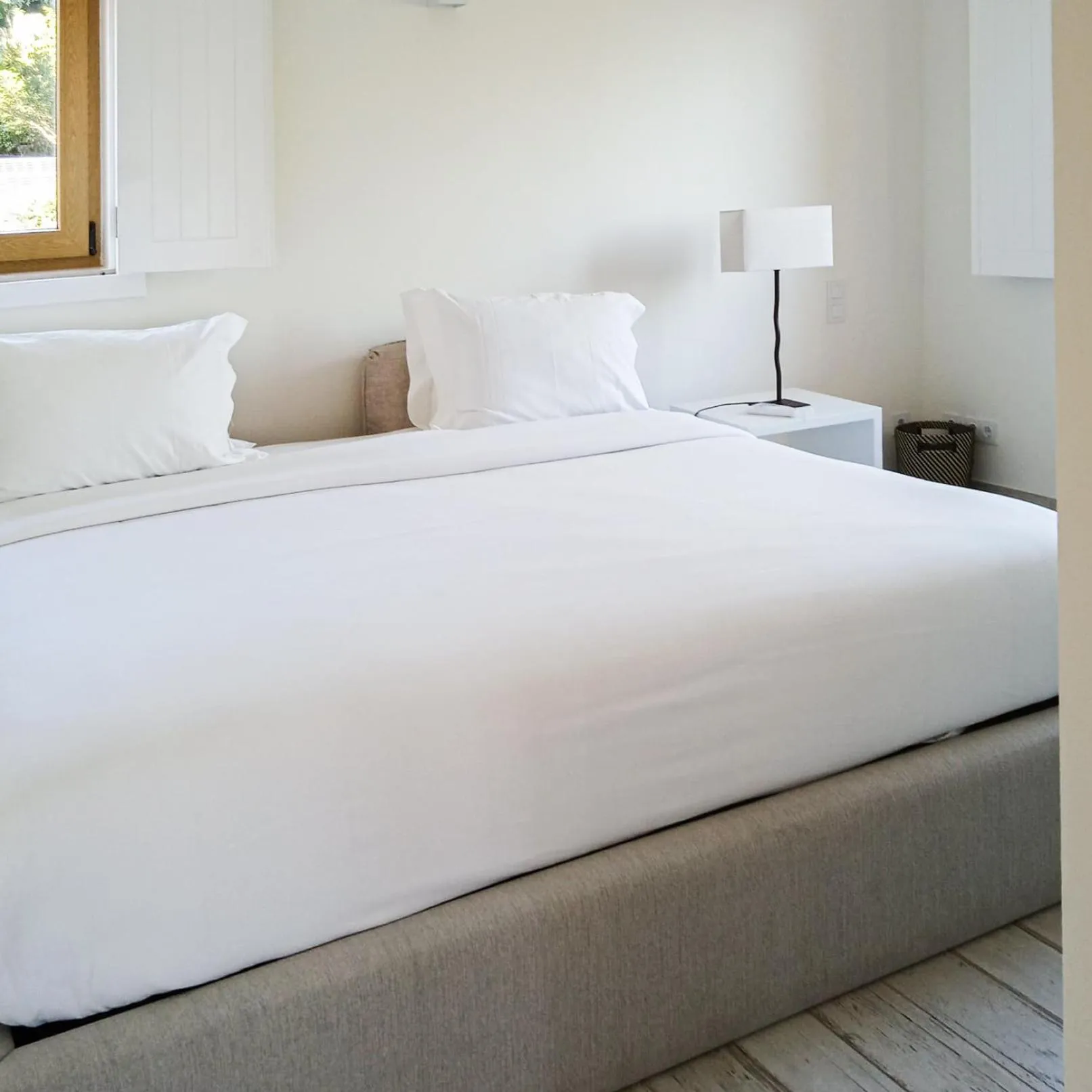 Bed in Casa Pôr do Sal - Boutique Guesthouse with Heated Pool & Sea Views