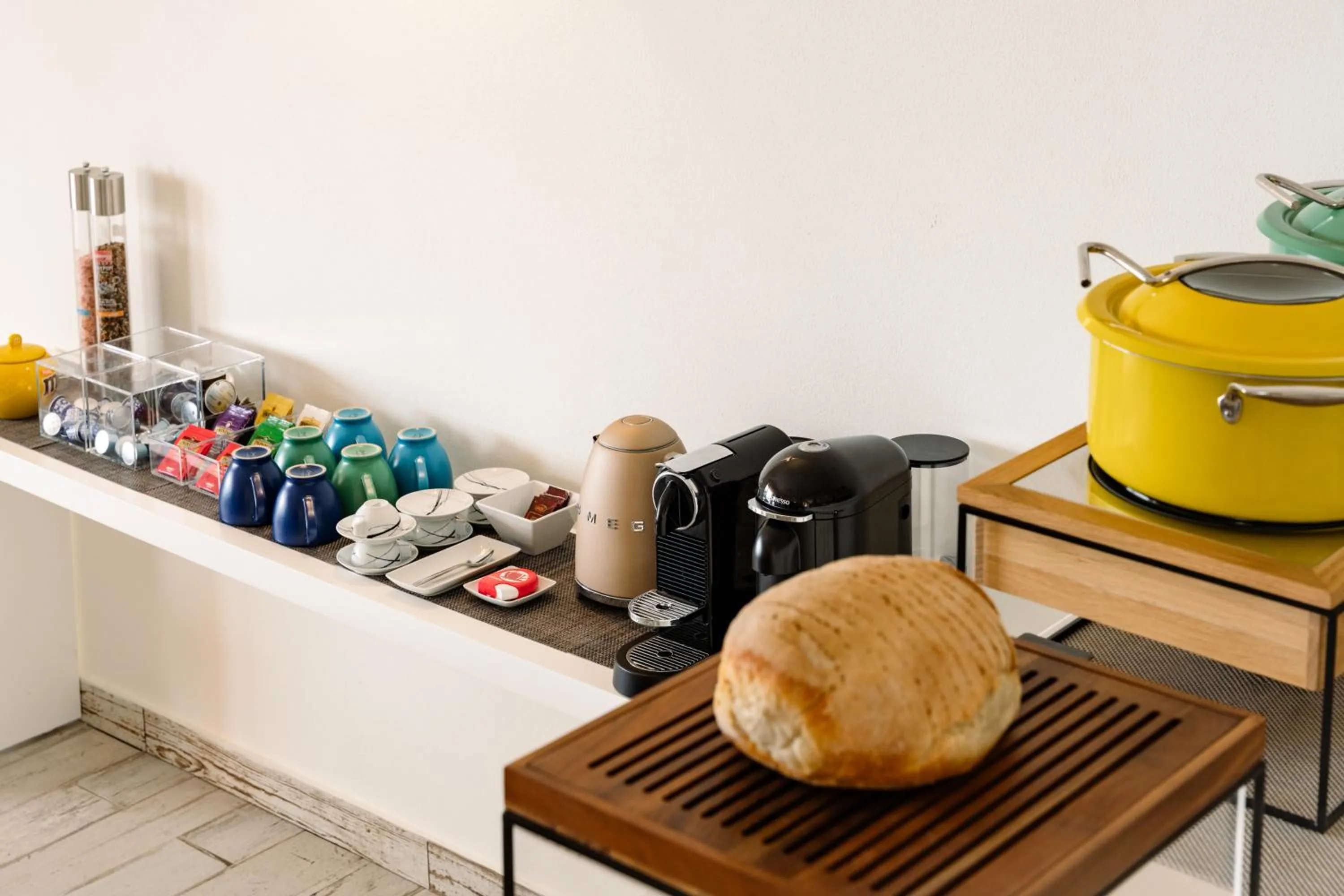 Breakfast in Casa Pôr do Sal - Boutique Guesthouse with Heated Pool & Sea Views