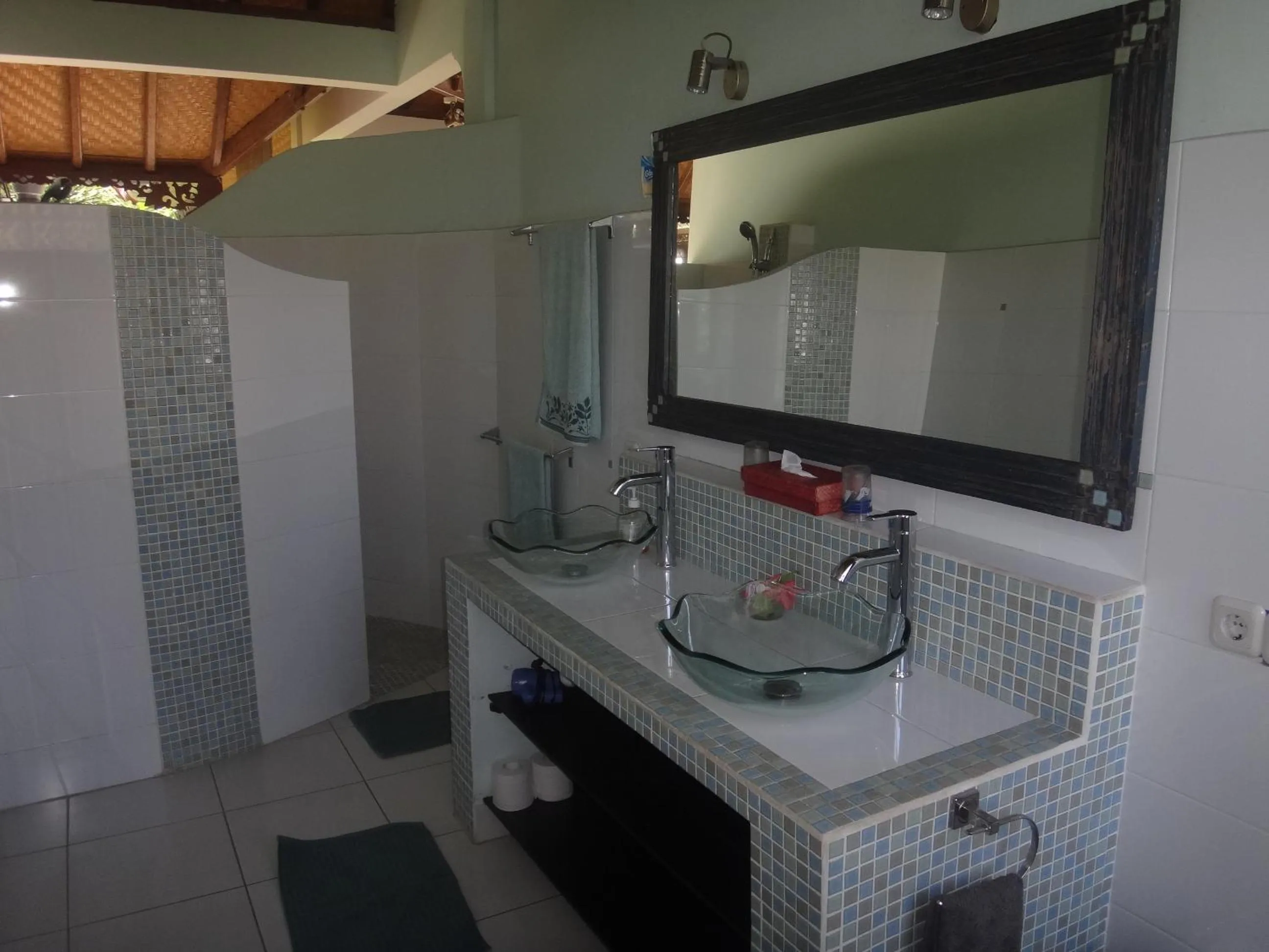 Bathroom in Villa Lumbalumba