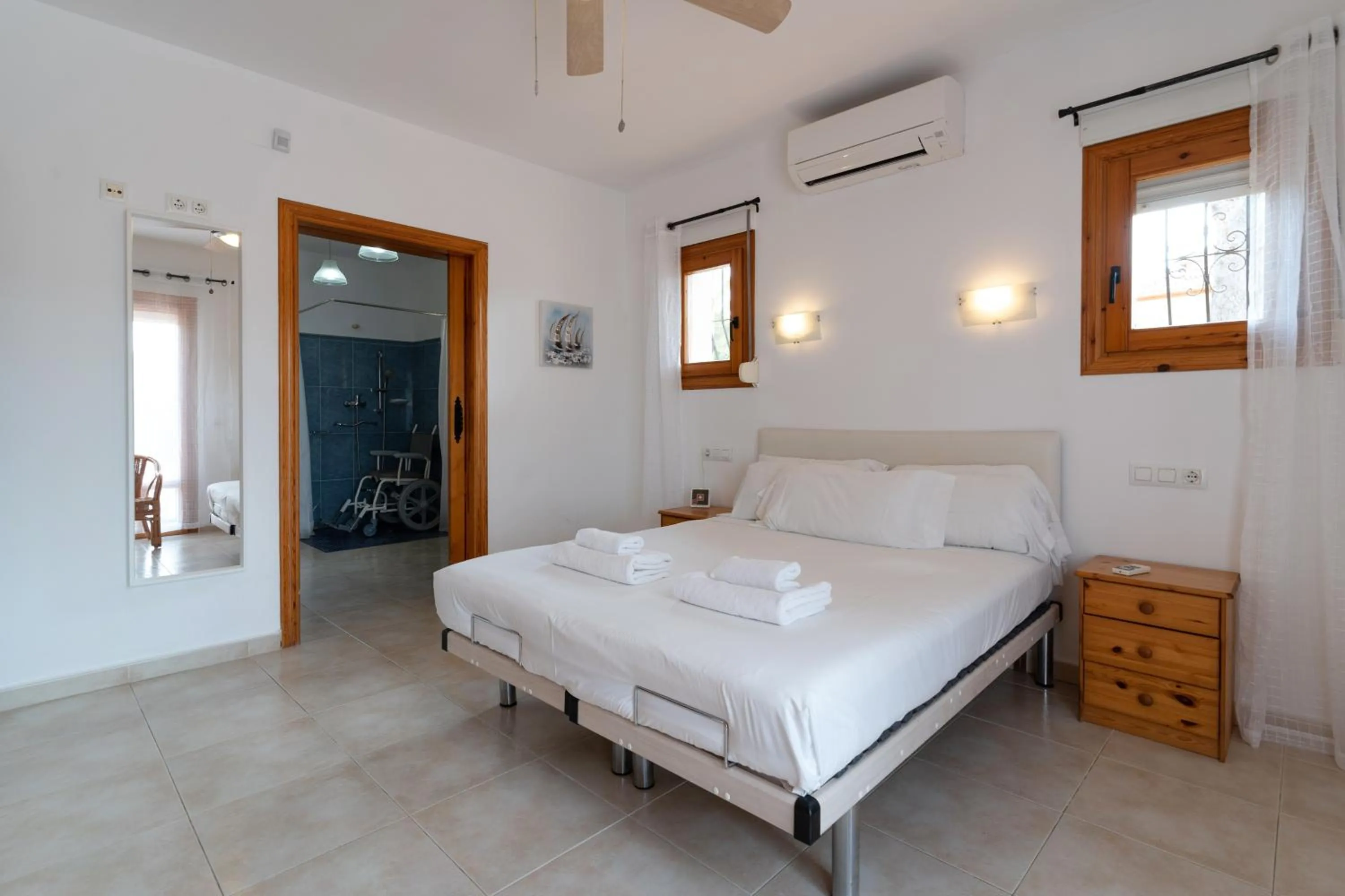 Property building, Bed in Casa de la Risa