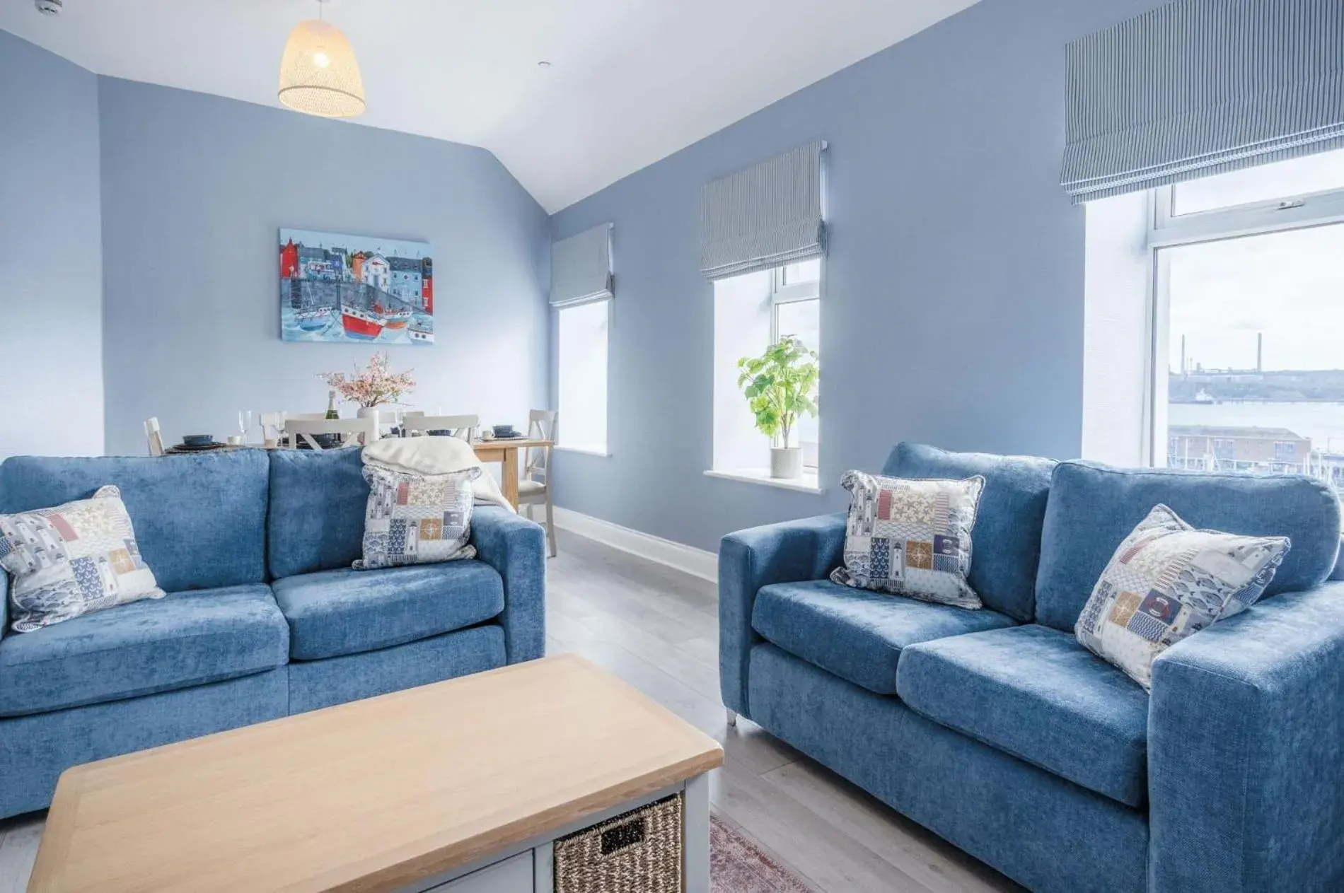 Harbour Heights - 2 Bed Apartment - Milford Haven Harbour Heights - 2 Bed Apartment - Milford Haven