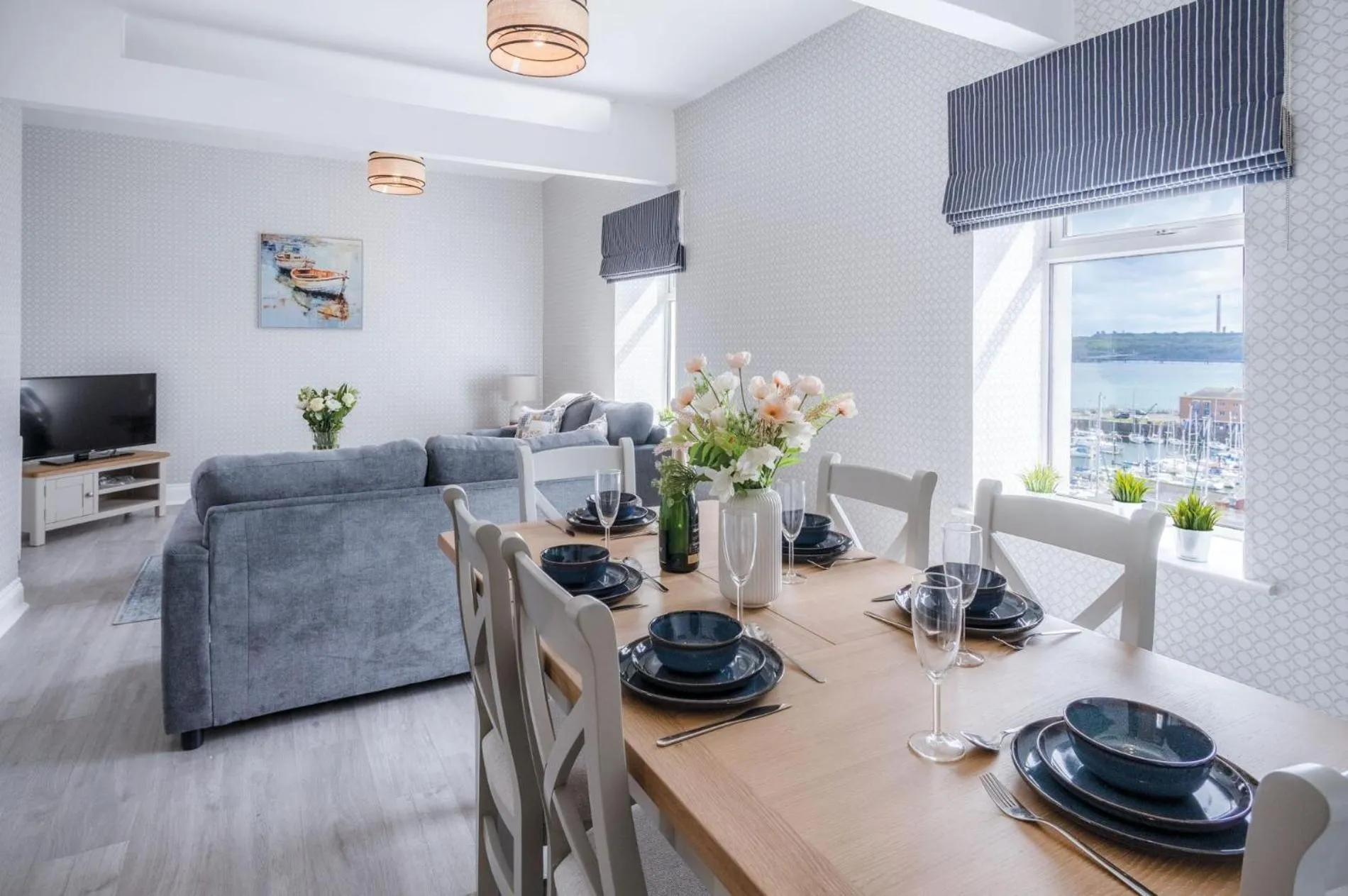 Beach Haven Hideout - 2 Bedroom - Milford Haven
