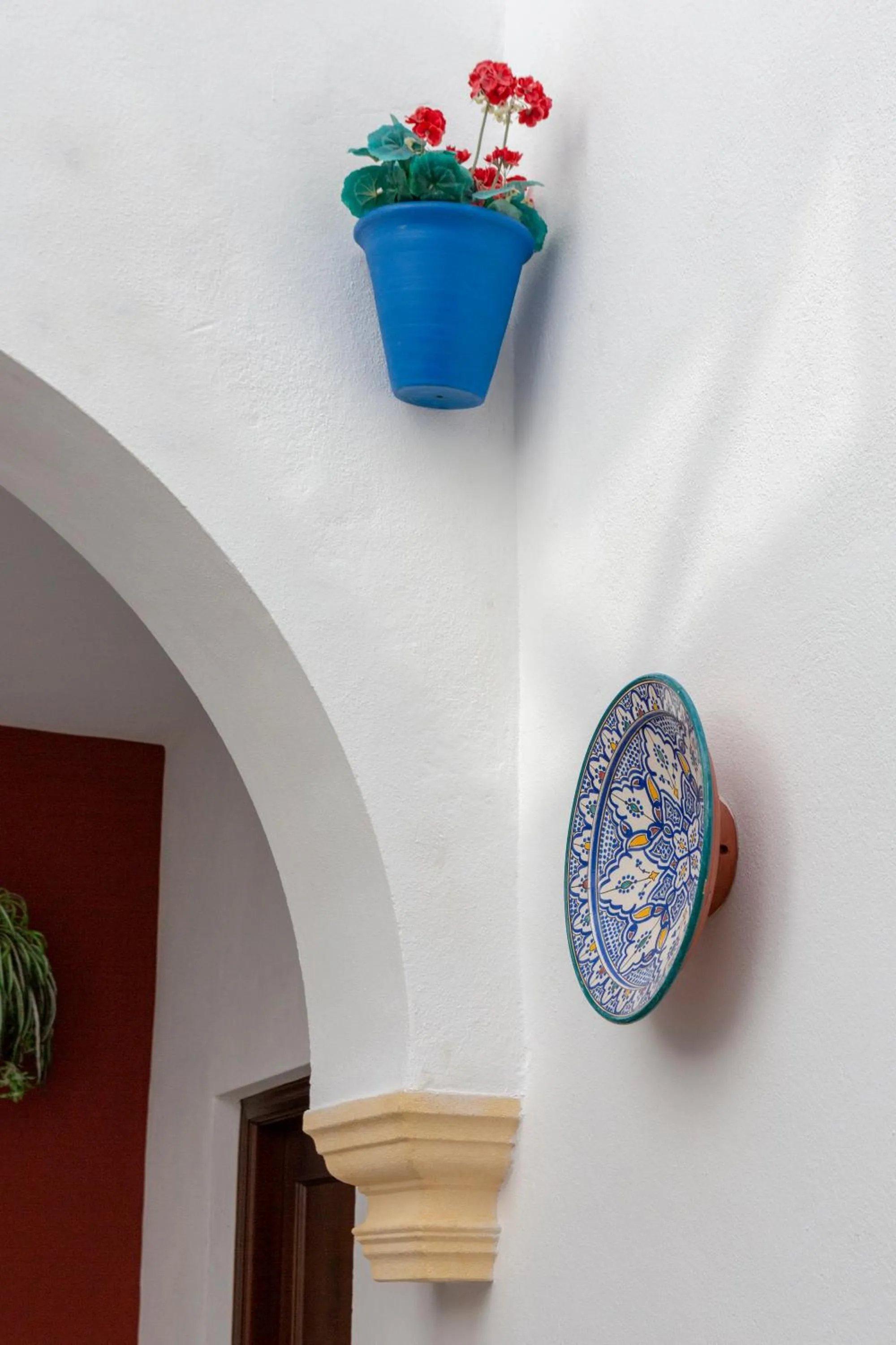 Decorative detail in Hotel Los Omeyas