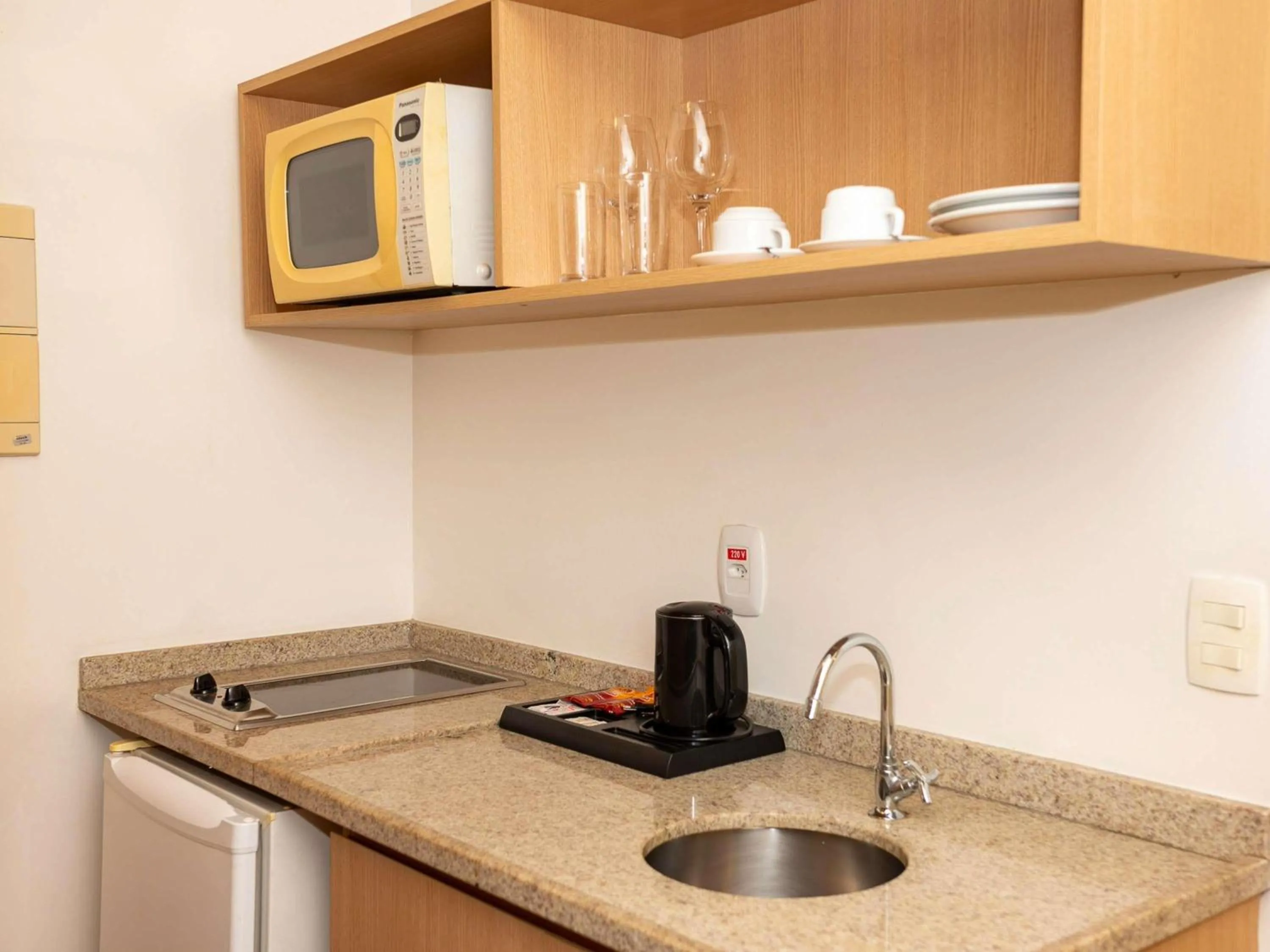 Bedroom in Mercure Manaus