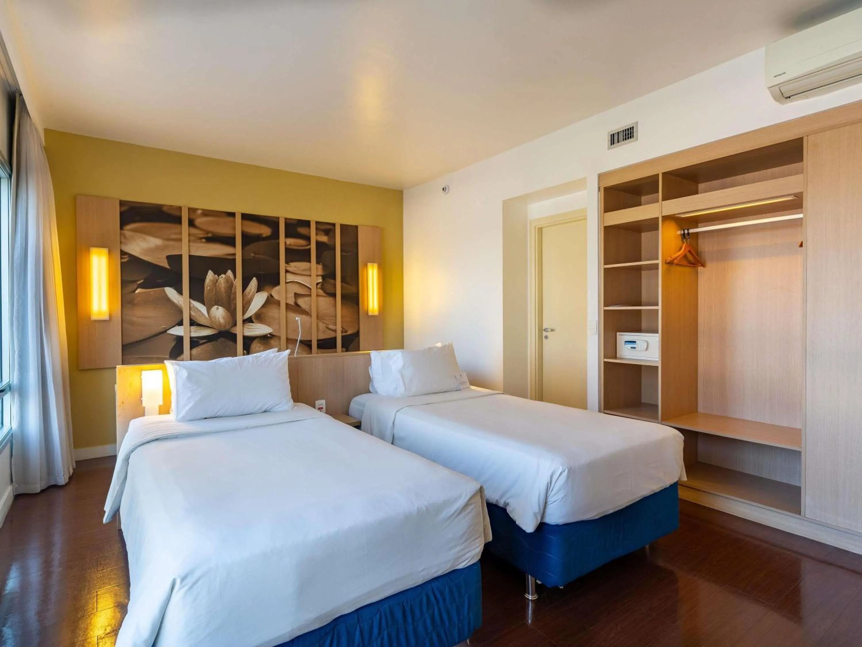 Bedroom, Bed in Mercure Manaus