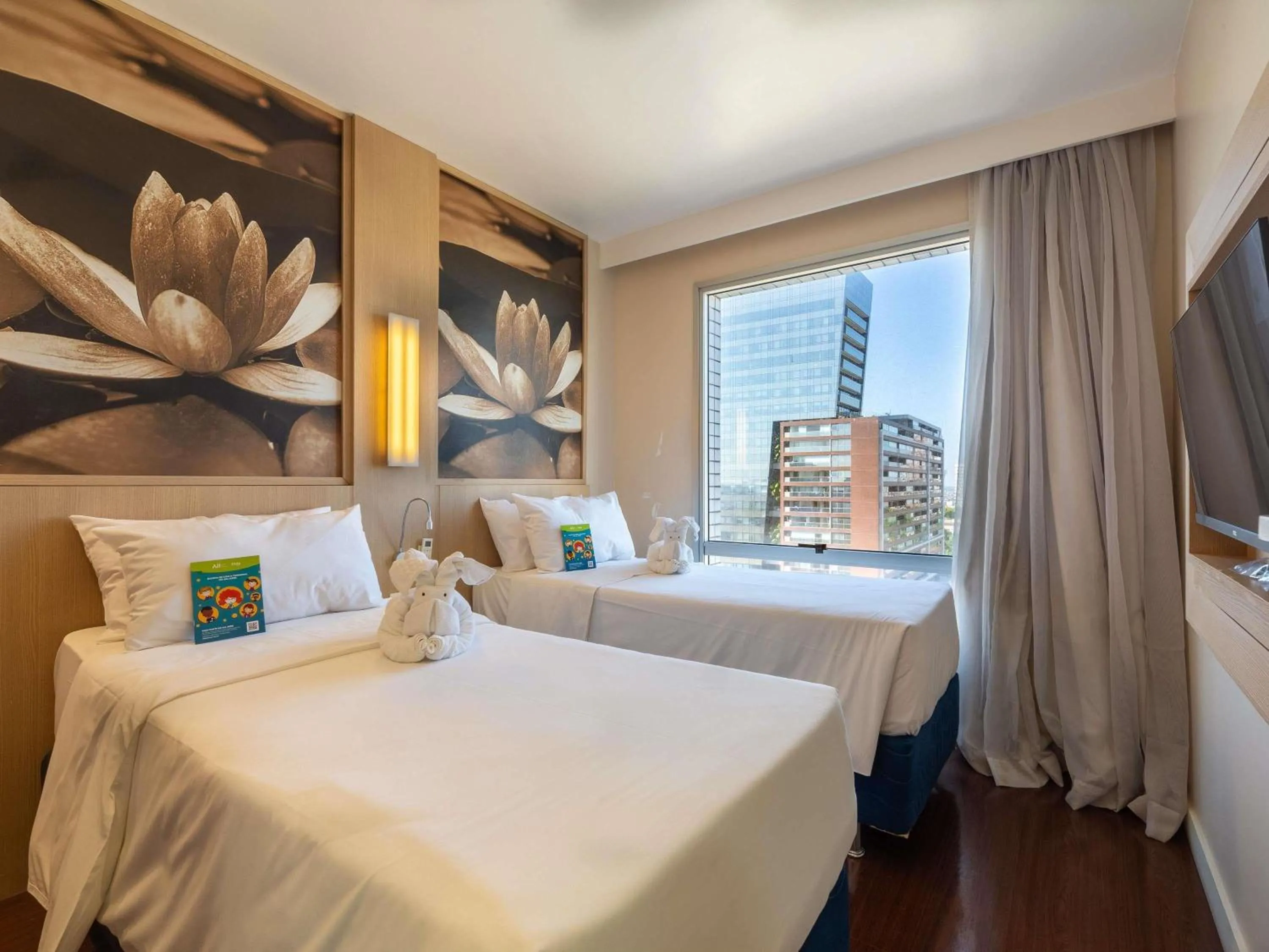 Bedroom, Bed in Mercure Manaus