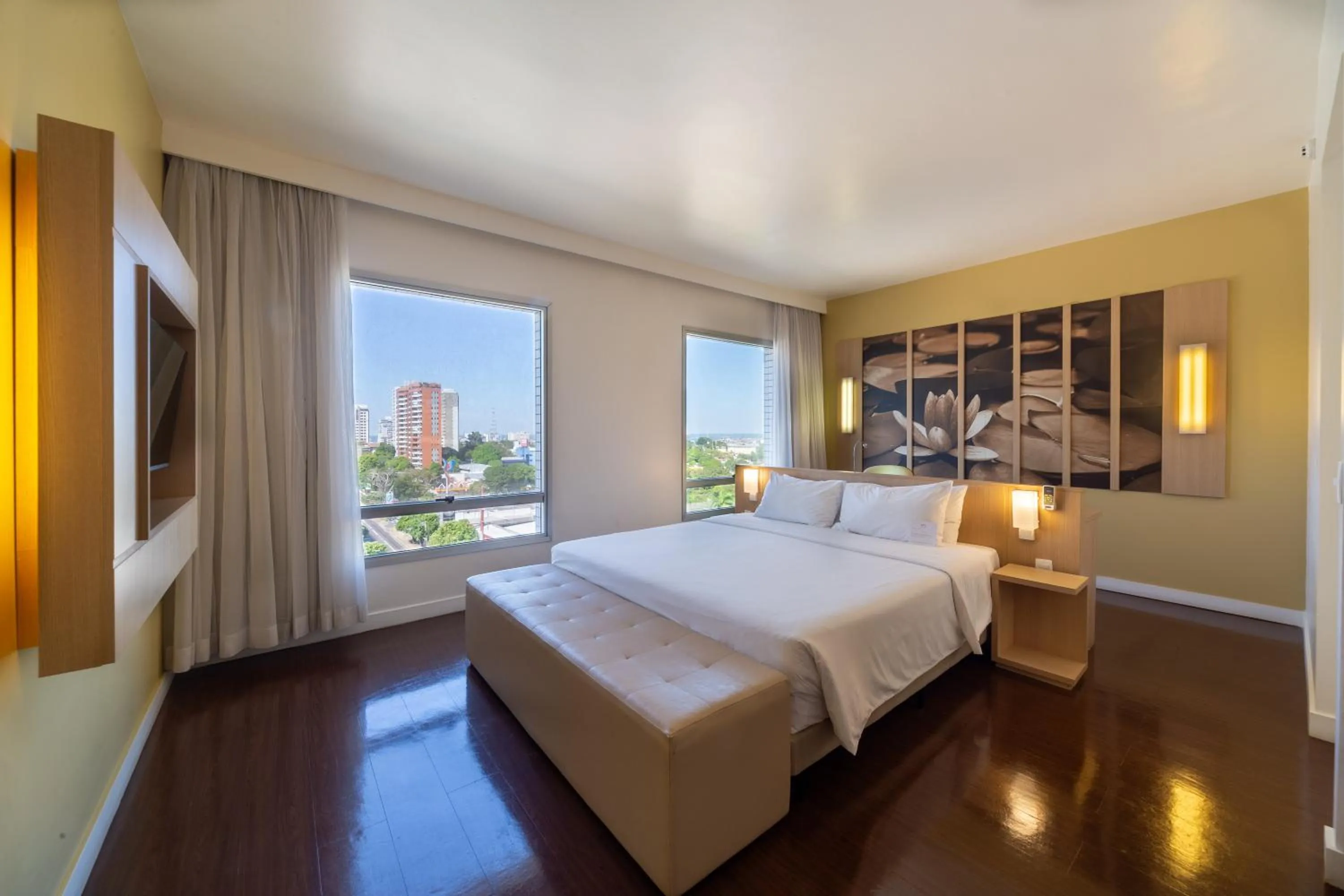 Bed in Mercure Manaus