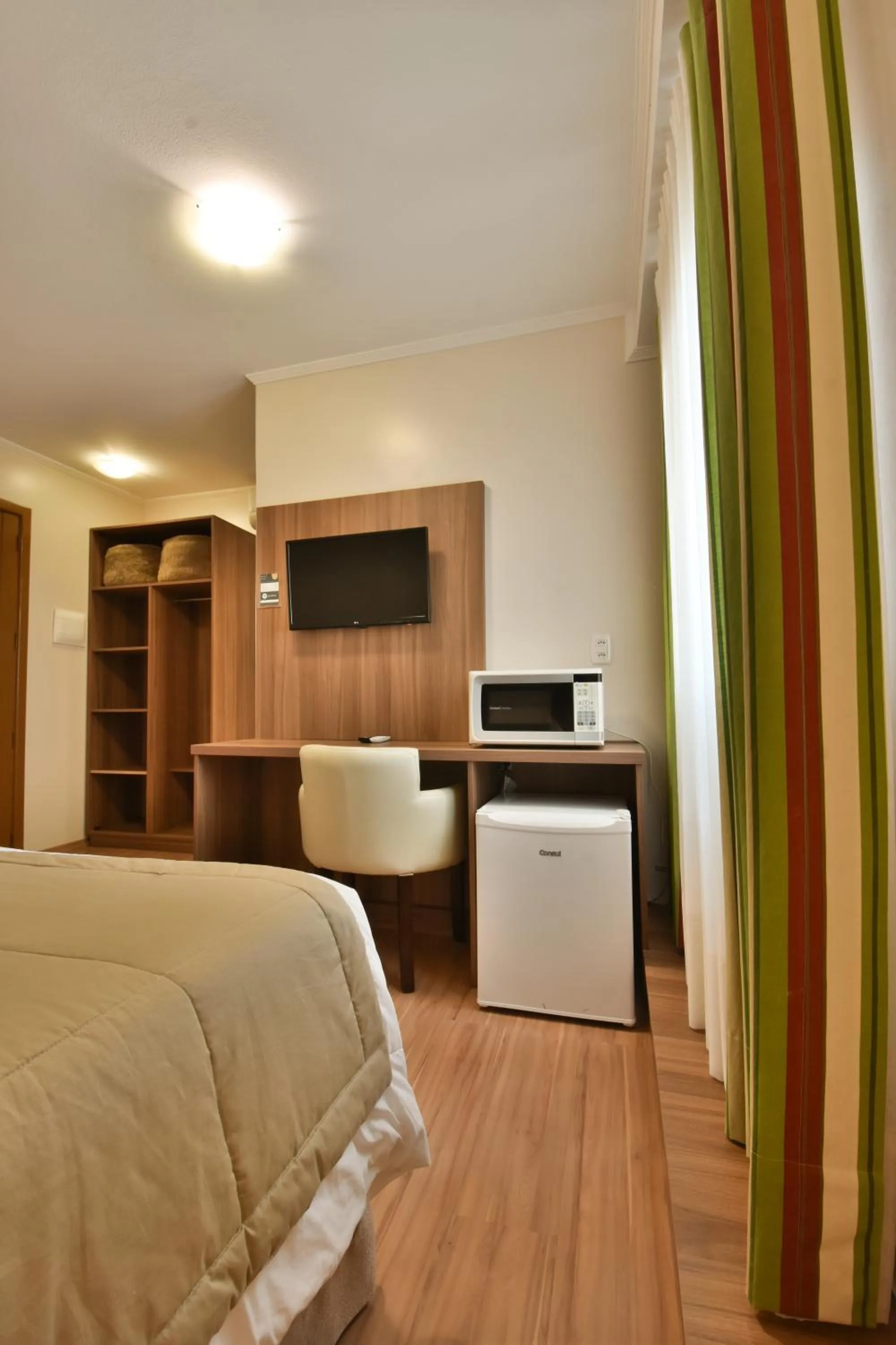 TV and multimedia in Pousada Stillo Gramado