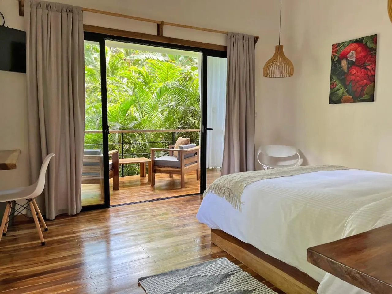 Garden view, Bed in El Nido Jungle Lodge