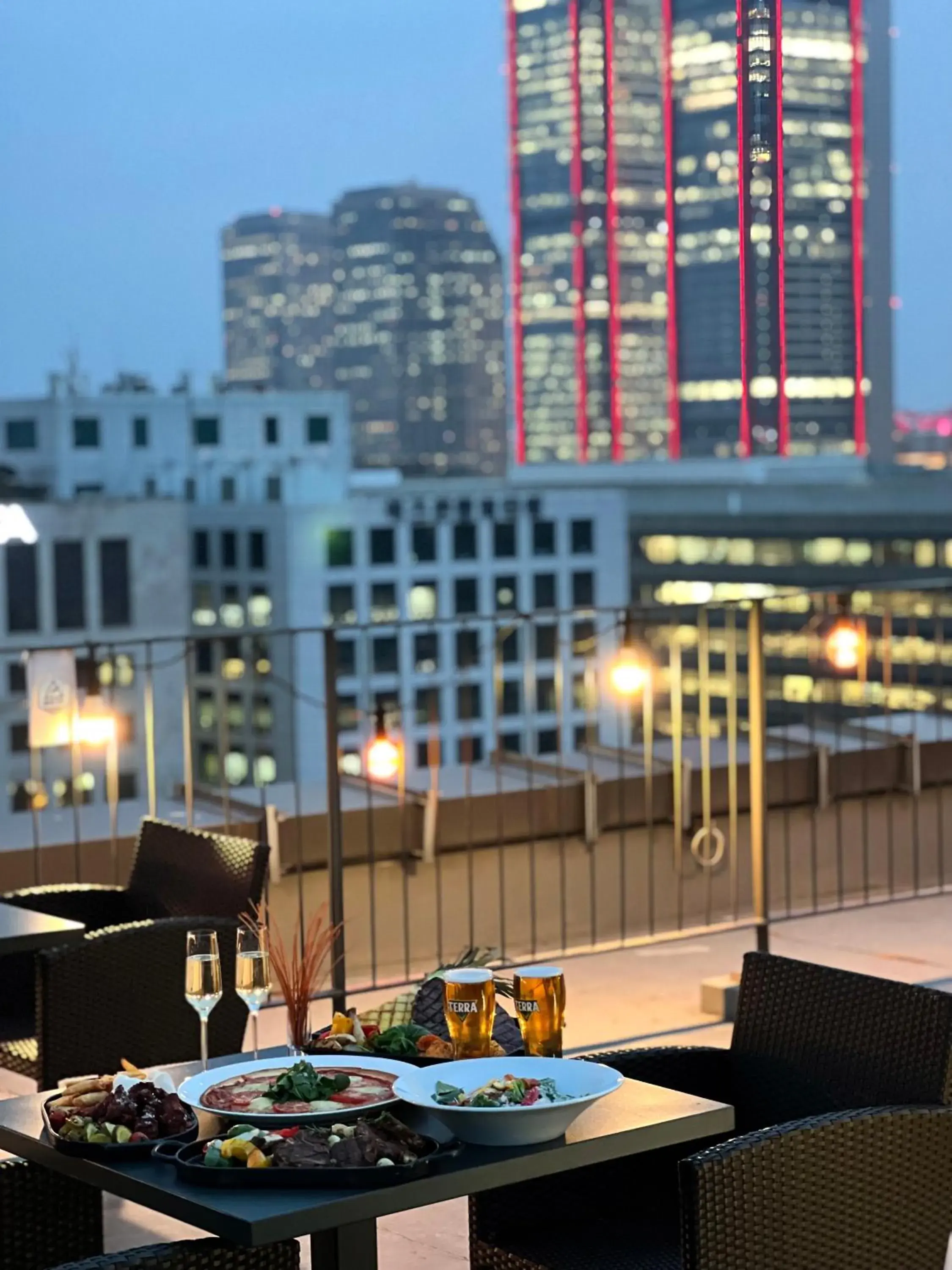 Property building in GLAD Yeouido Property building in GLAD Yeouido