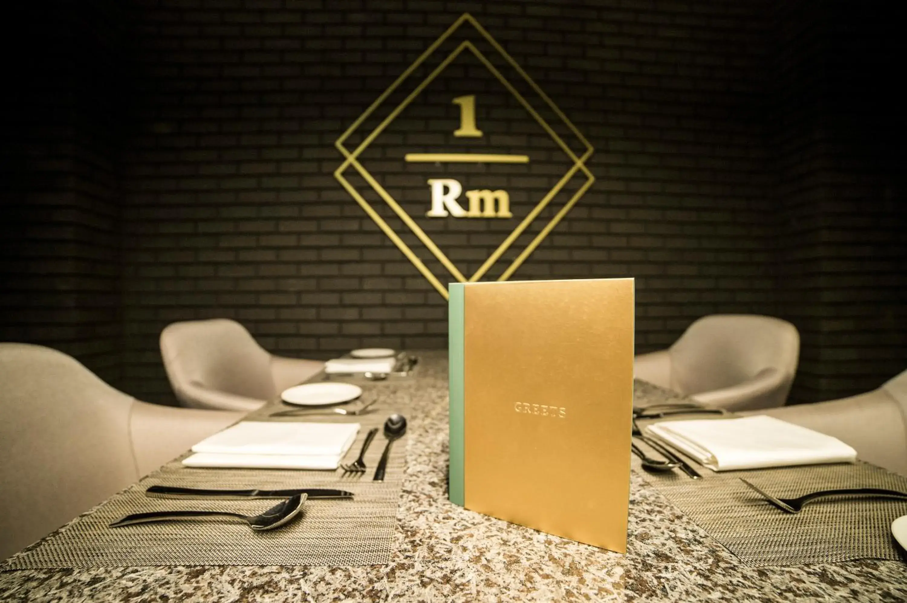 Restaurant/places to eat in GLAD Yeouido Restaurant/places to eat in GLAD Yeouido