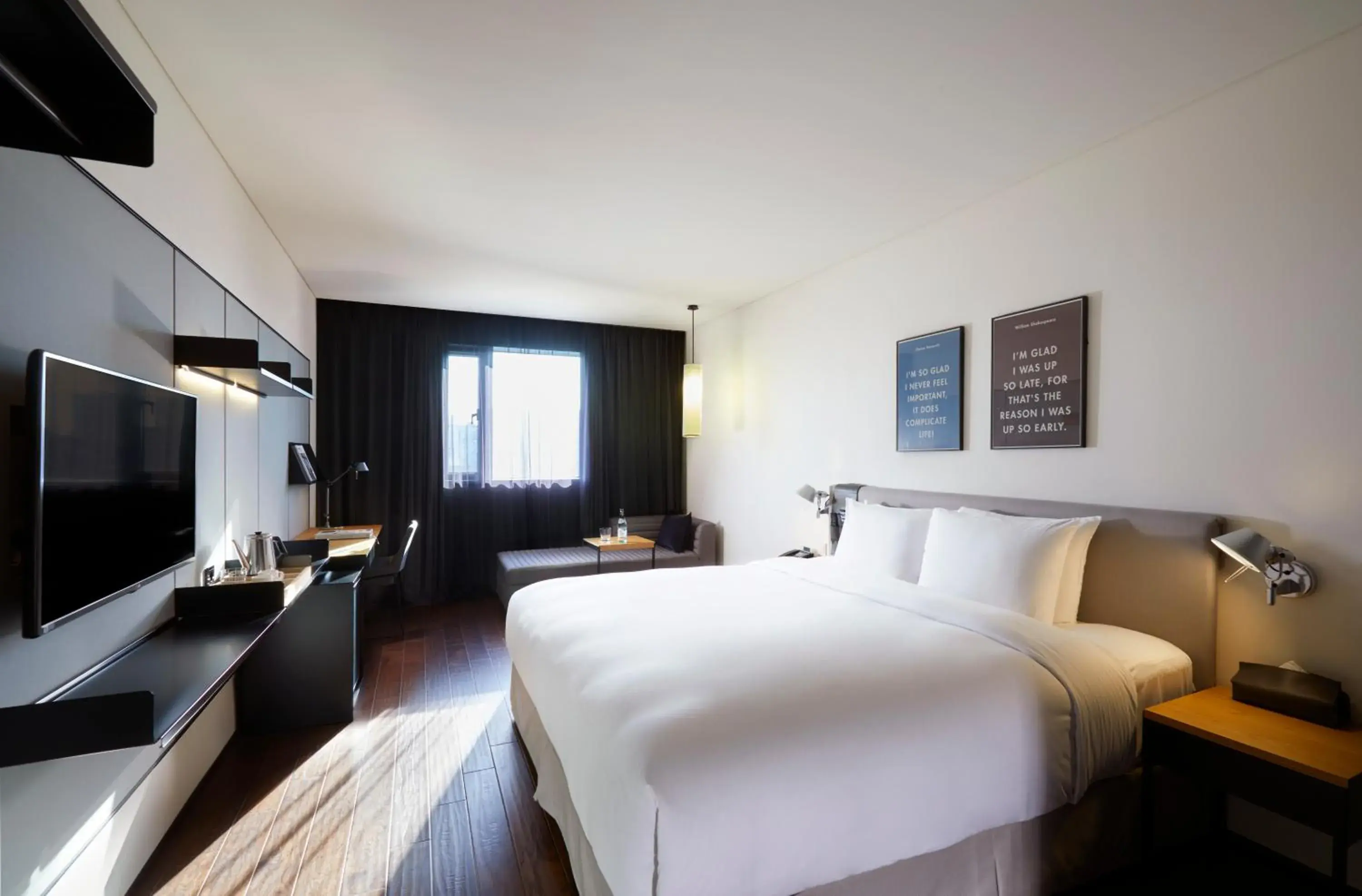 Photo of the whole room, Bed in GLAD Yeouido Photo of the whole room, Bed in GLAD Yeouido