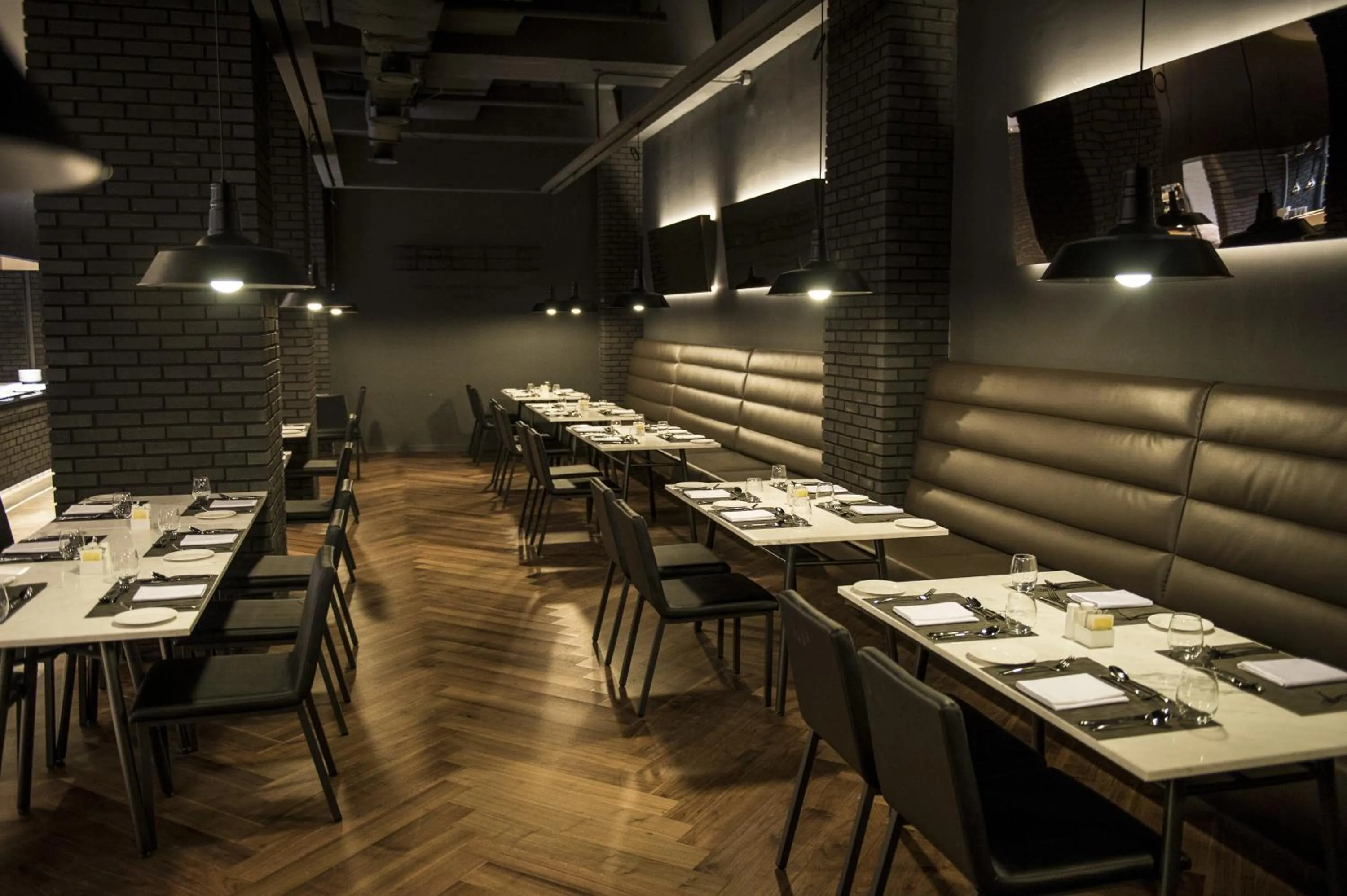 Restaurant/places to eat in GLAD Yeouido