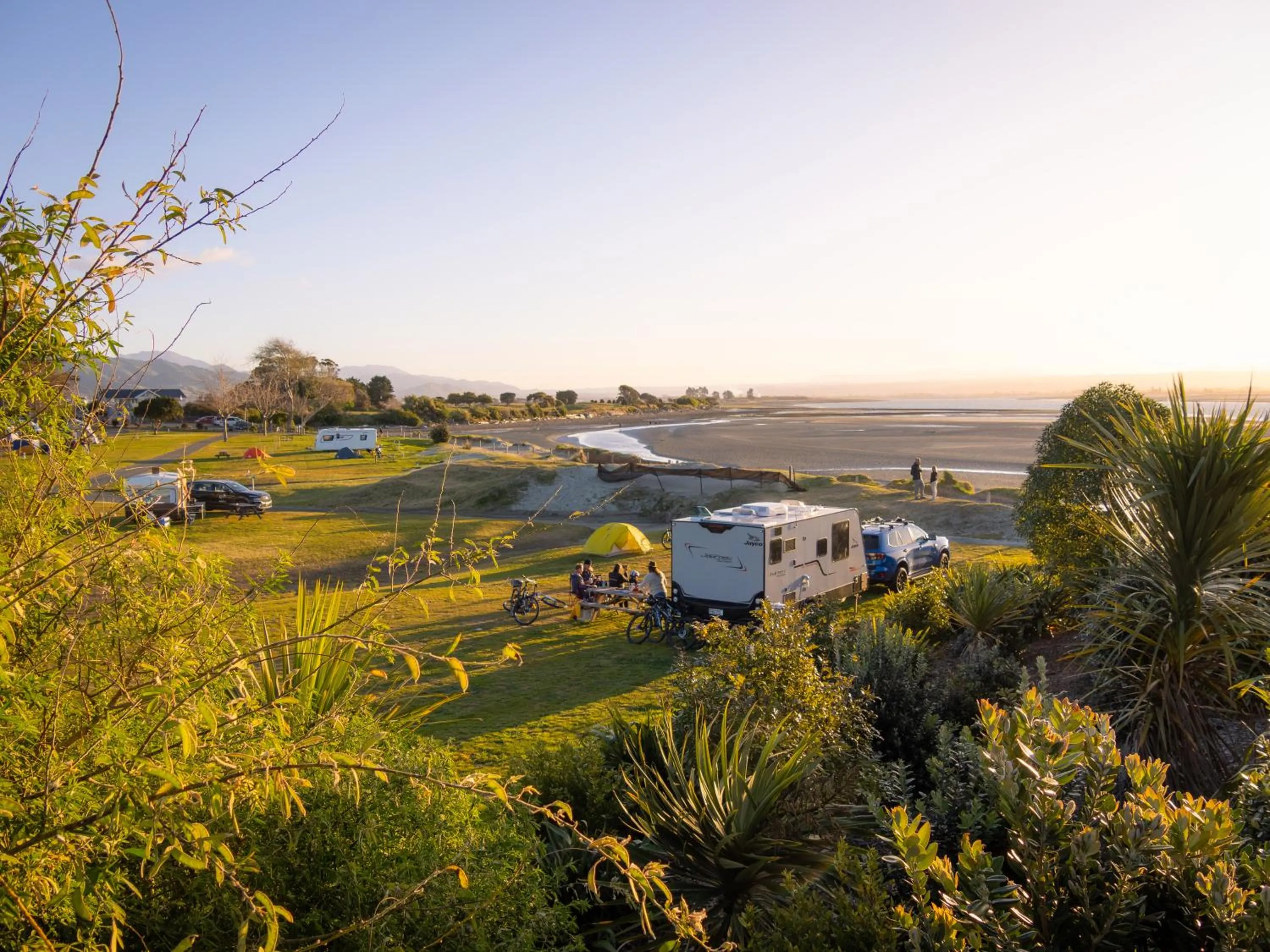 Spring in Tāhuna Beach Holiday Park