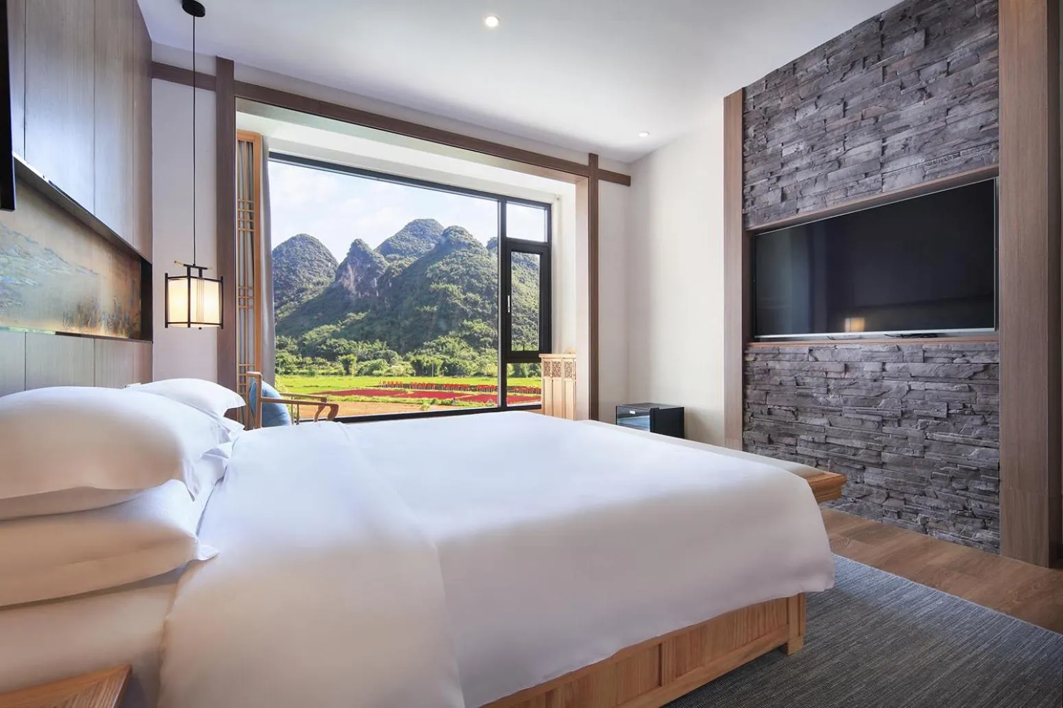 Bed in The Giggling Tree