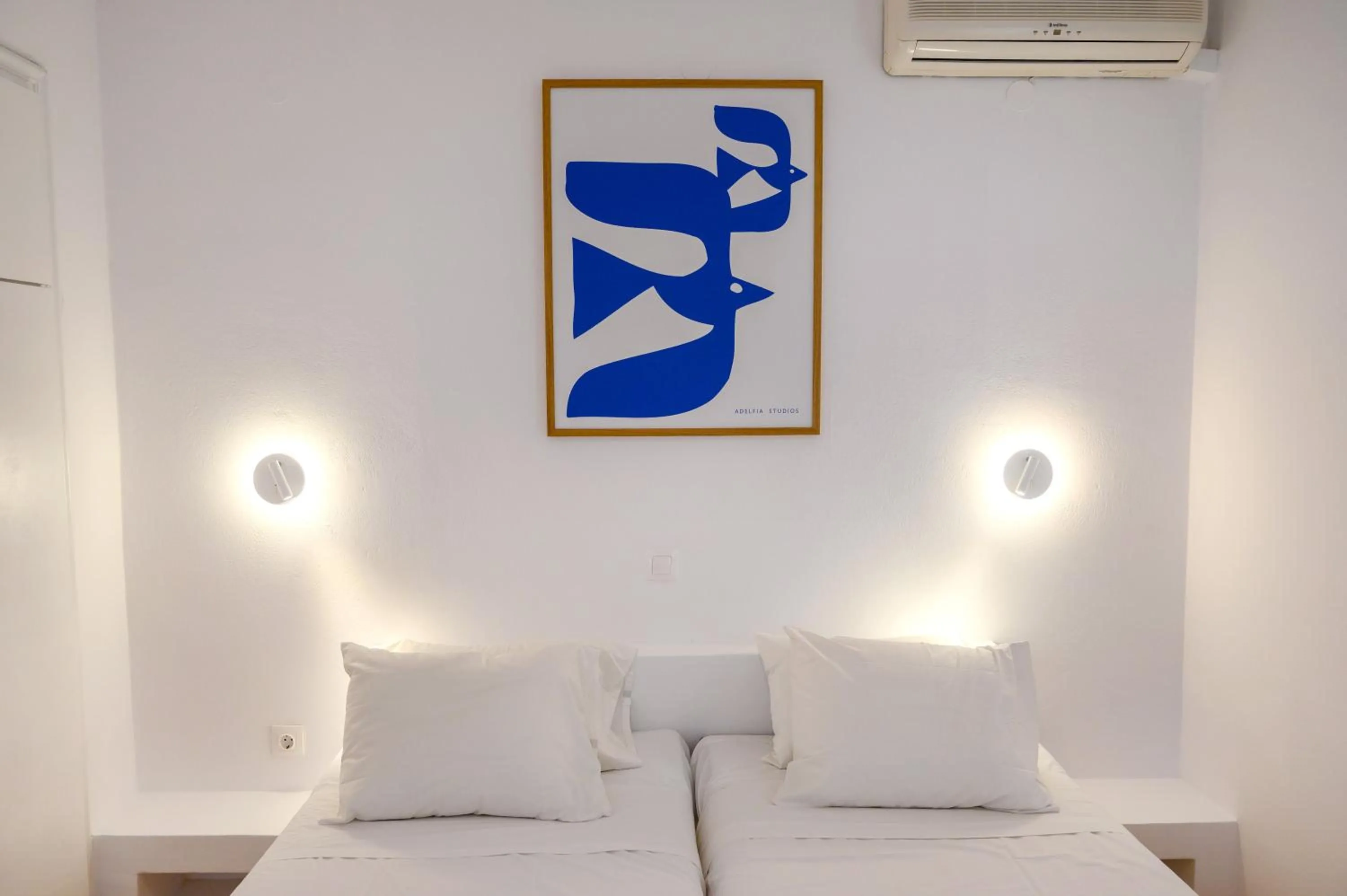 Property building, Bed in Adelfia Studios